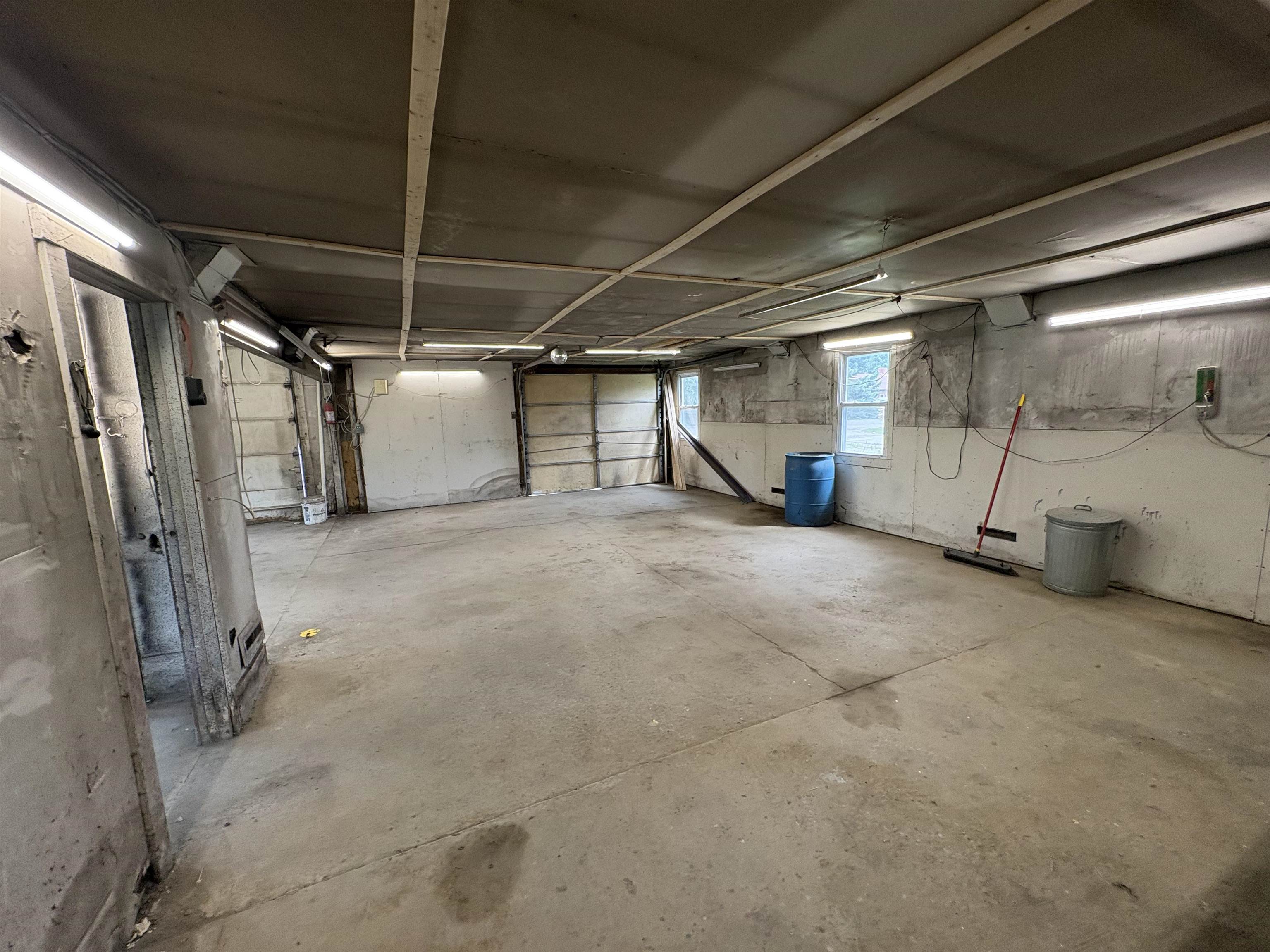 main property photo 49