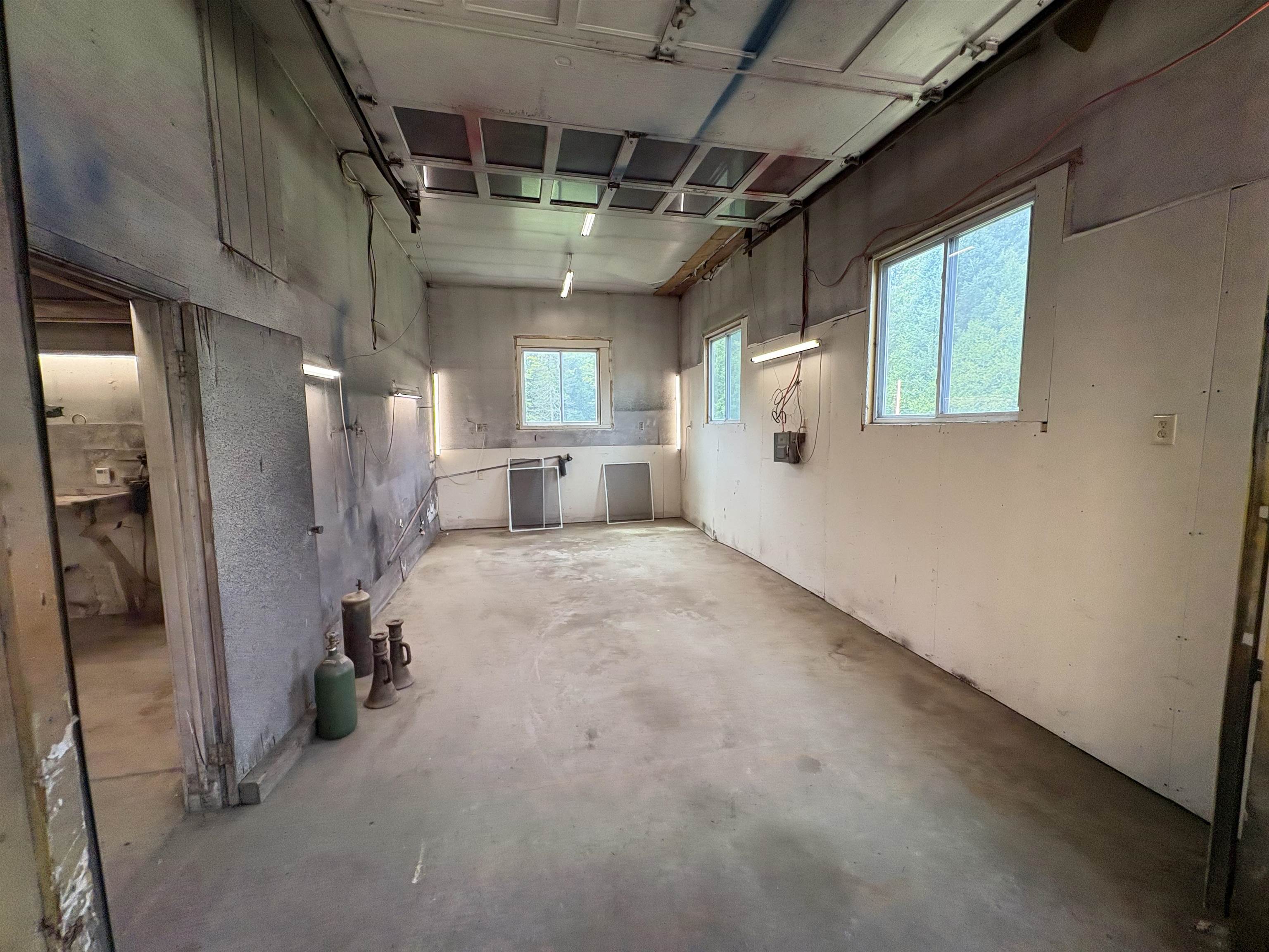 main property photo 52