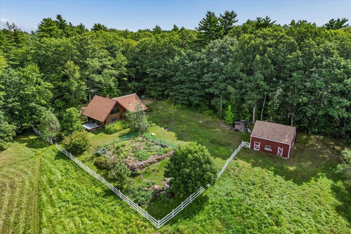 main property photo 38