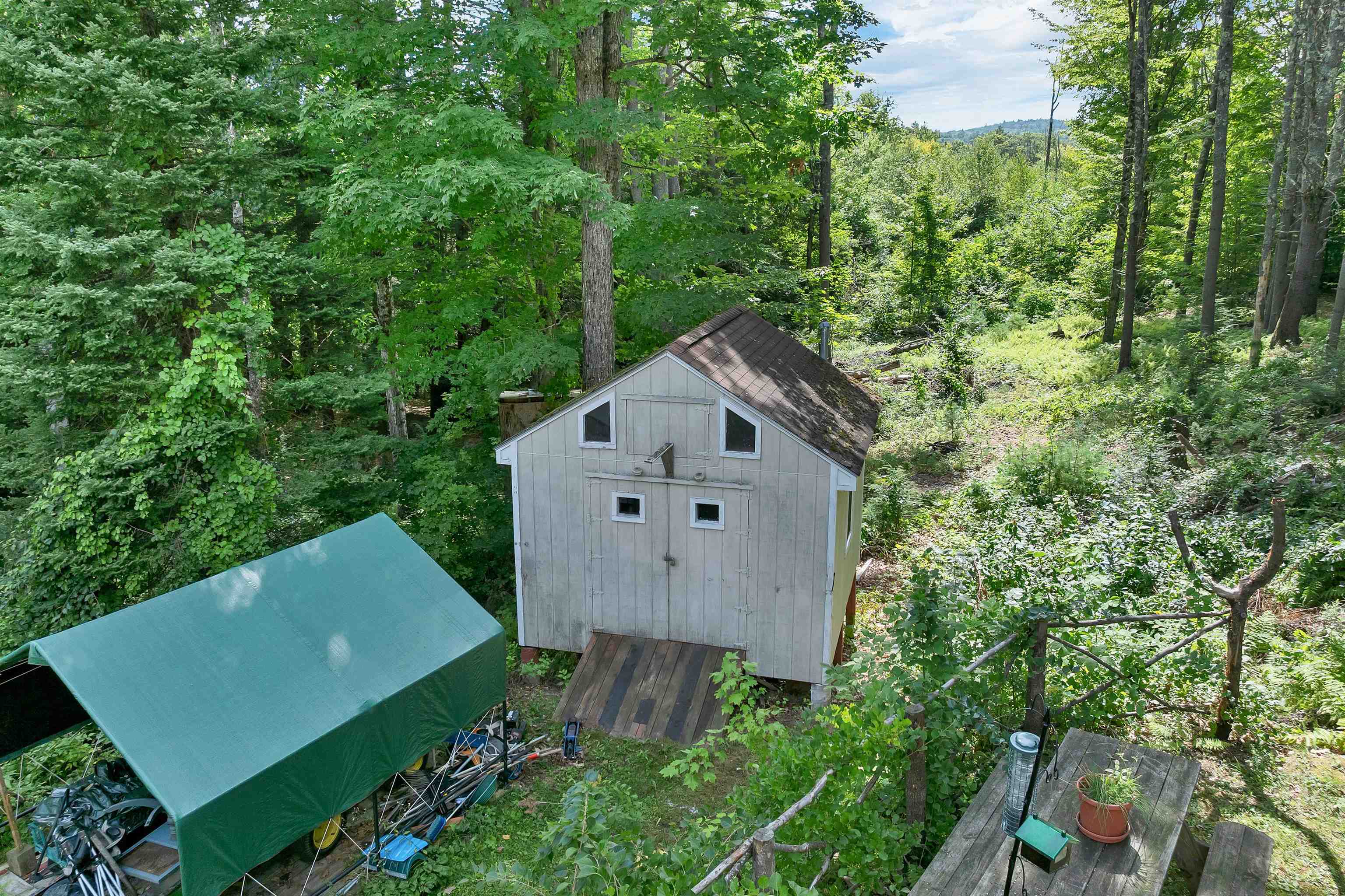 main property photo 11