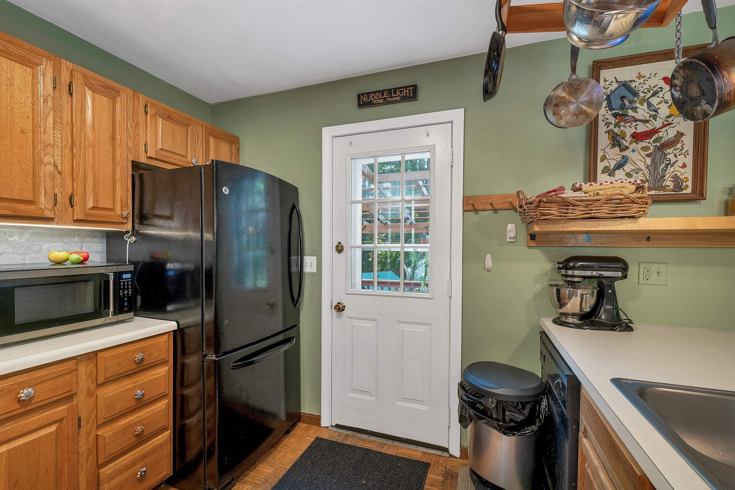 main property photo 17