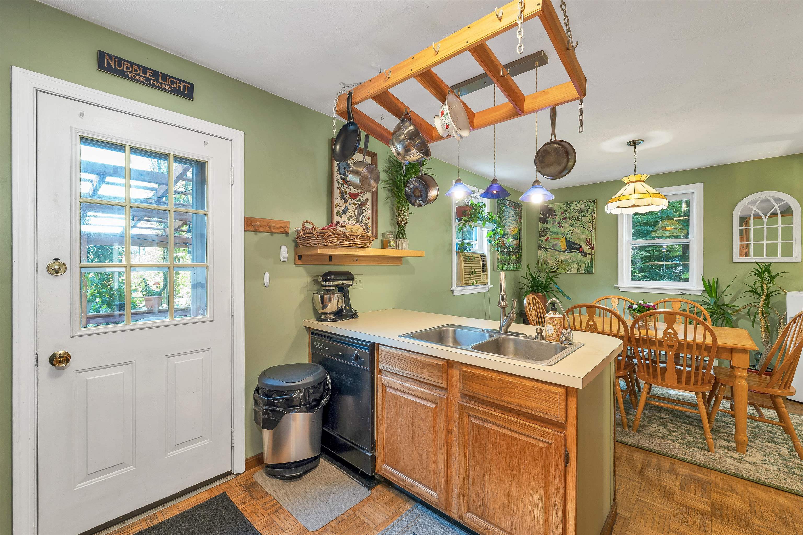 main property photo 20