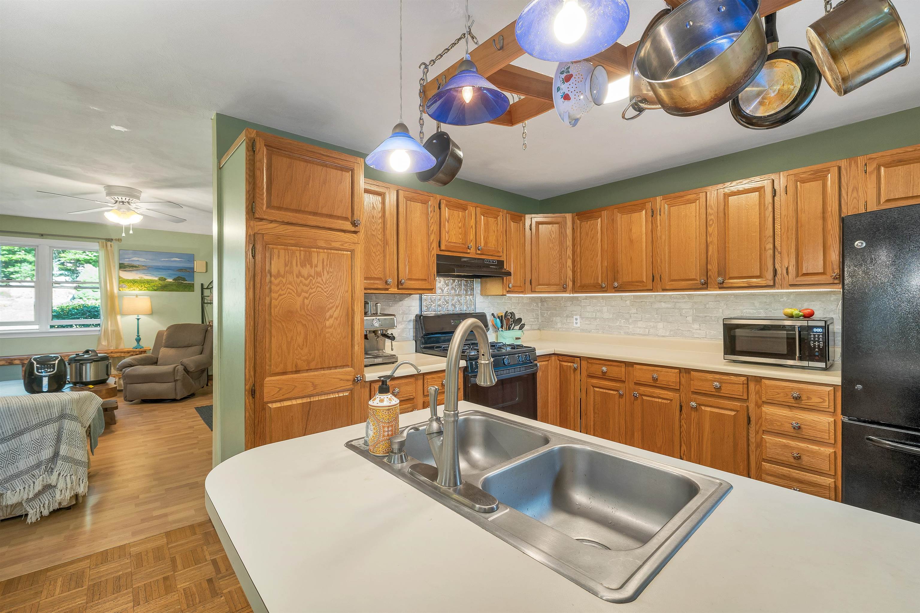 main property photo 22
