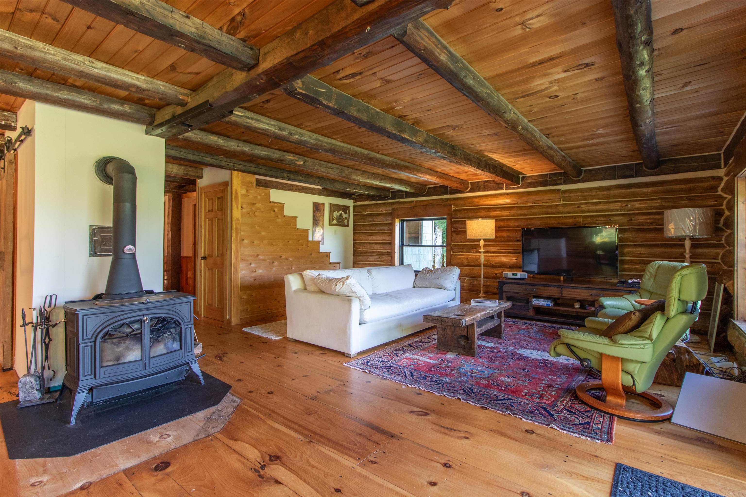 main property photo 13