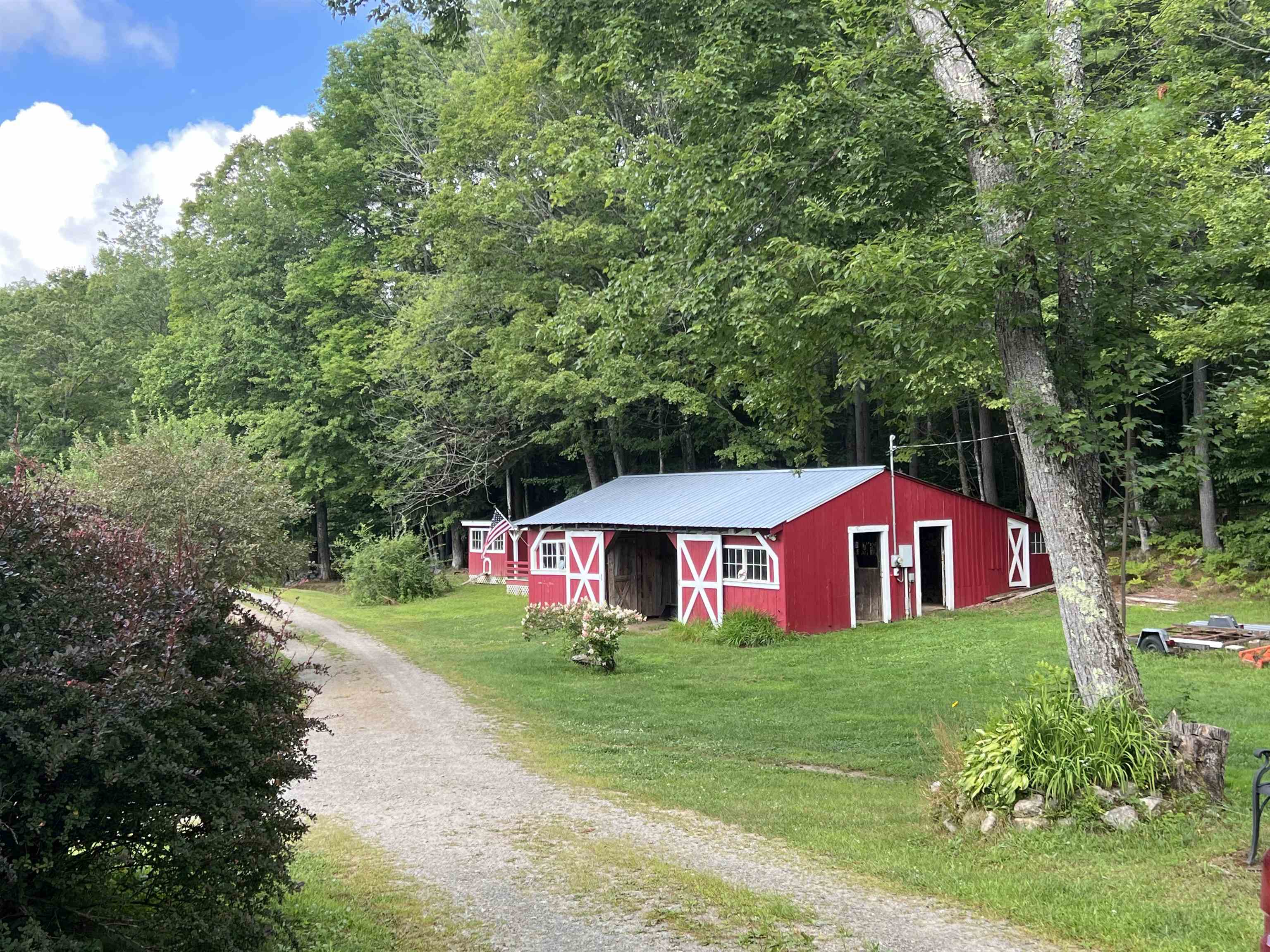 main property photo 39