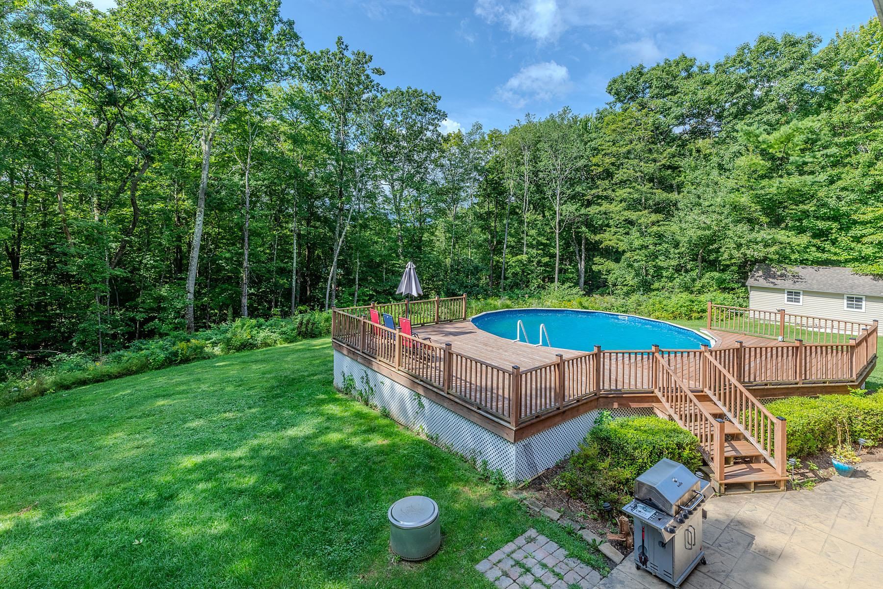 main property photo 59
