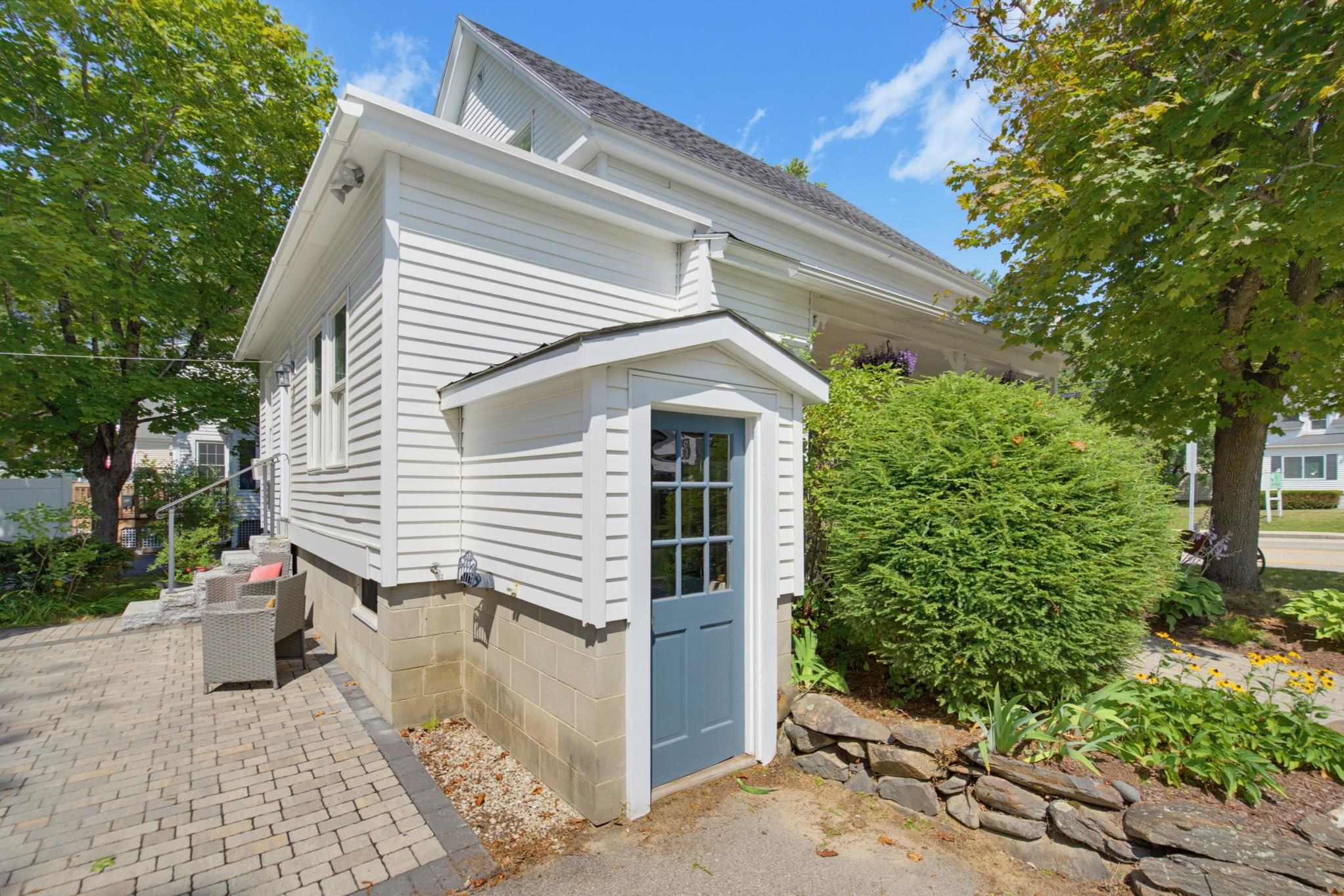 main property photo 46