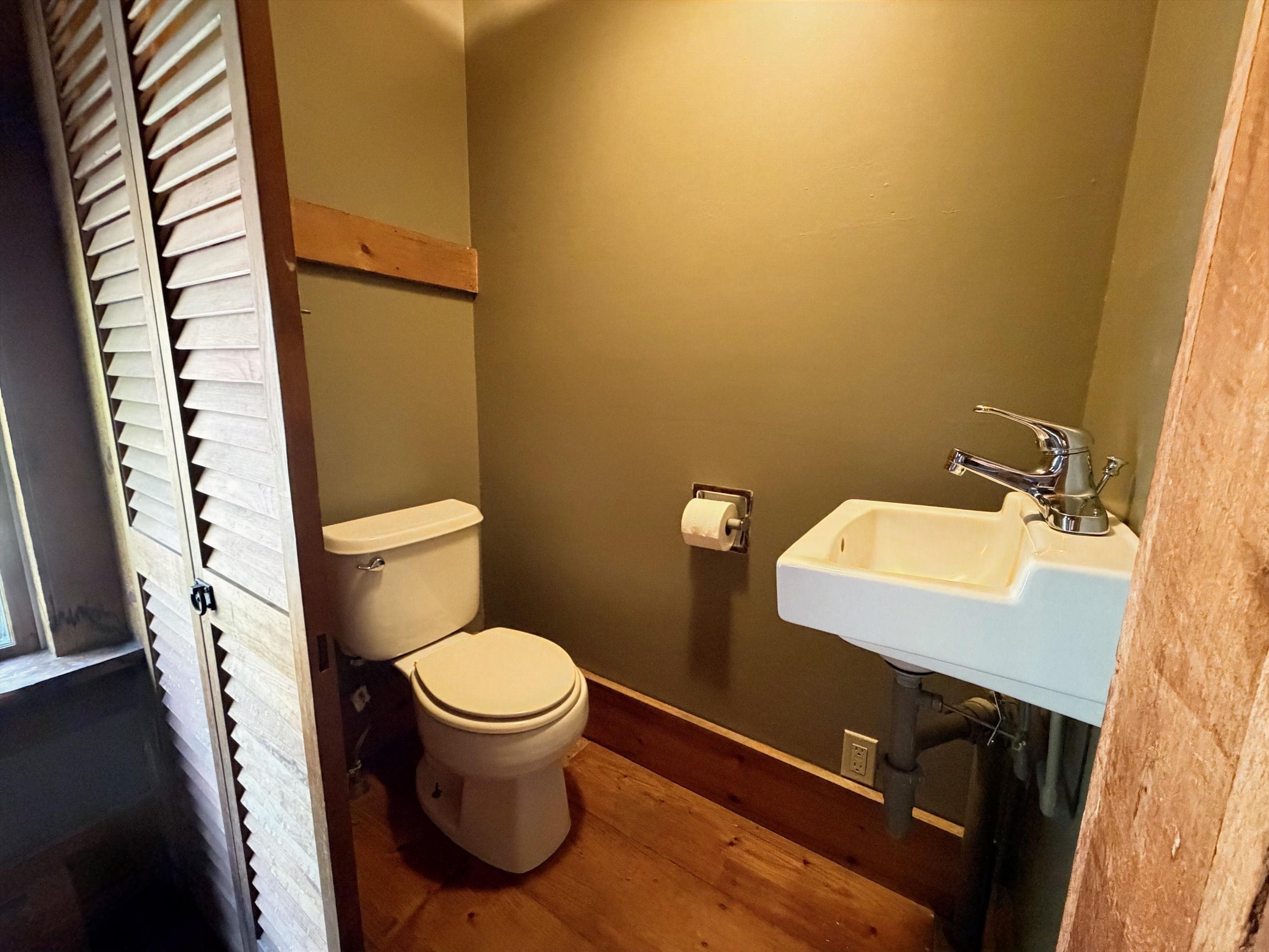 main property photo 11