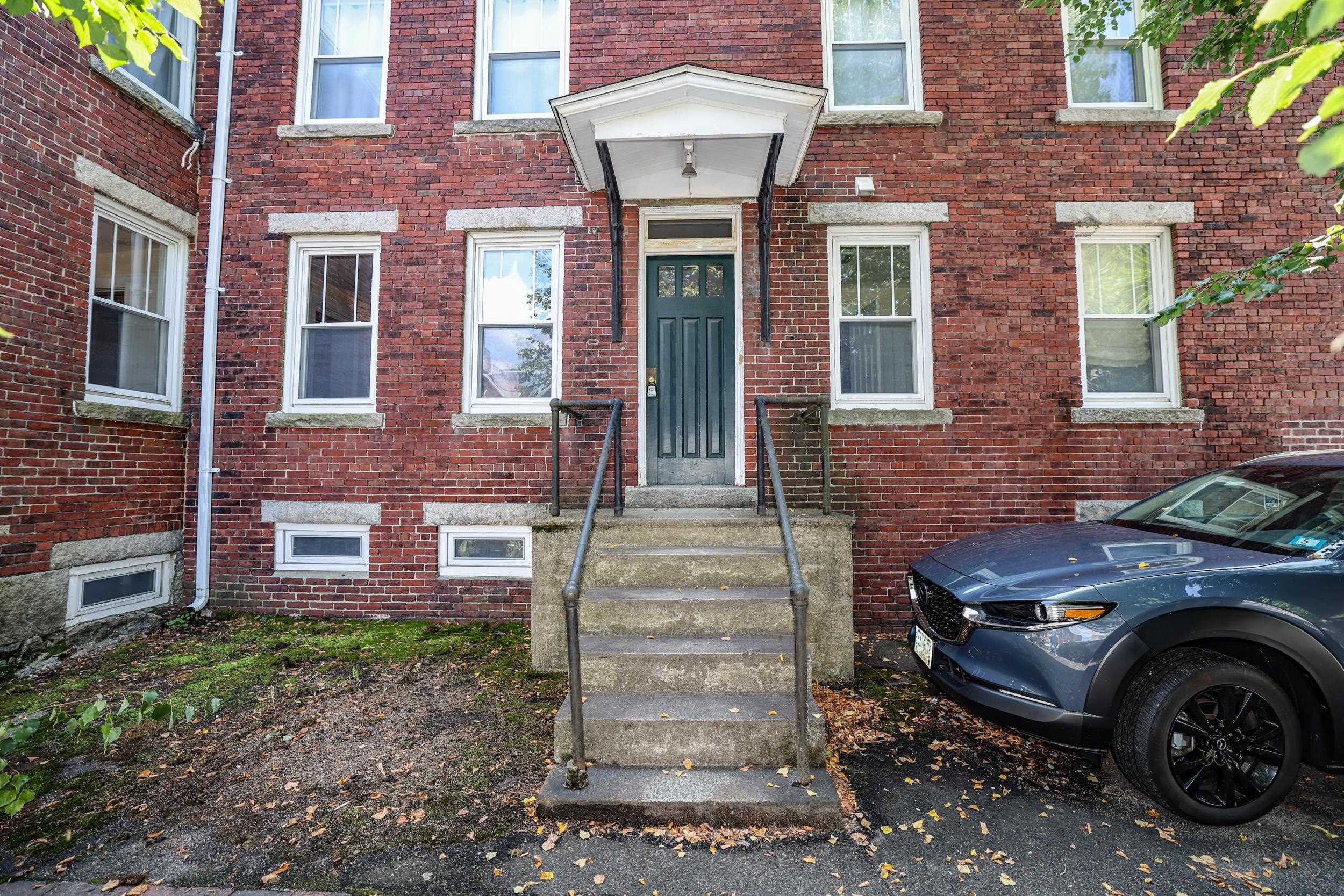 main property photo 22
