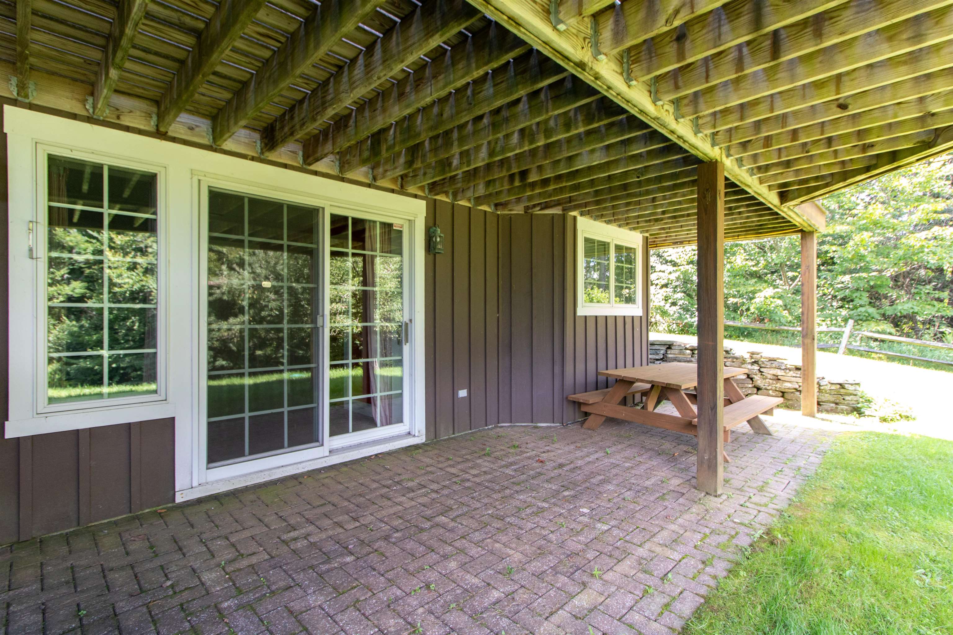 main property photo 49