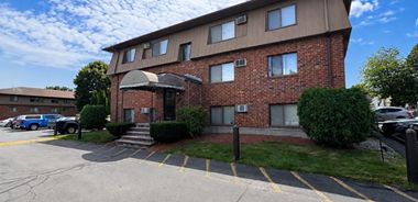 image of property with 1 Bed | 1 Bath | 624 Sqft