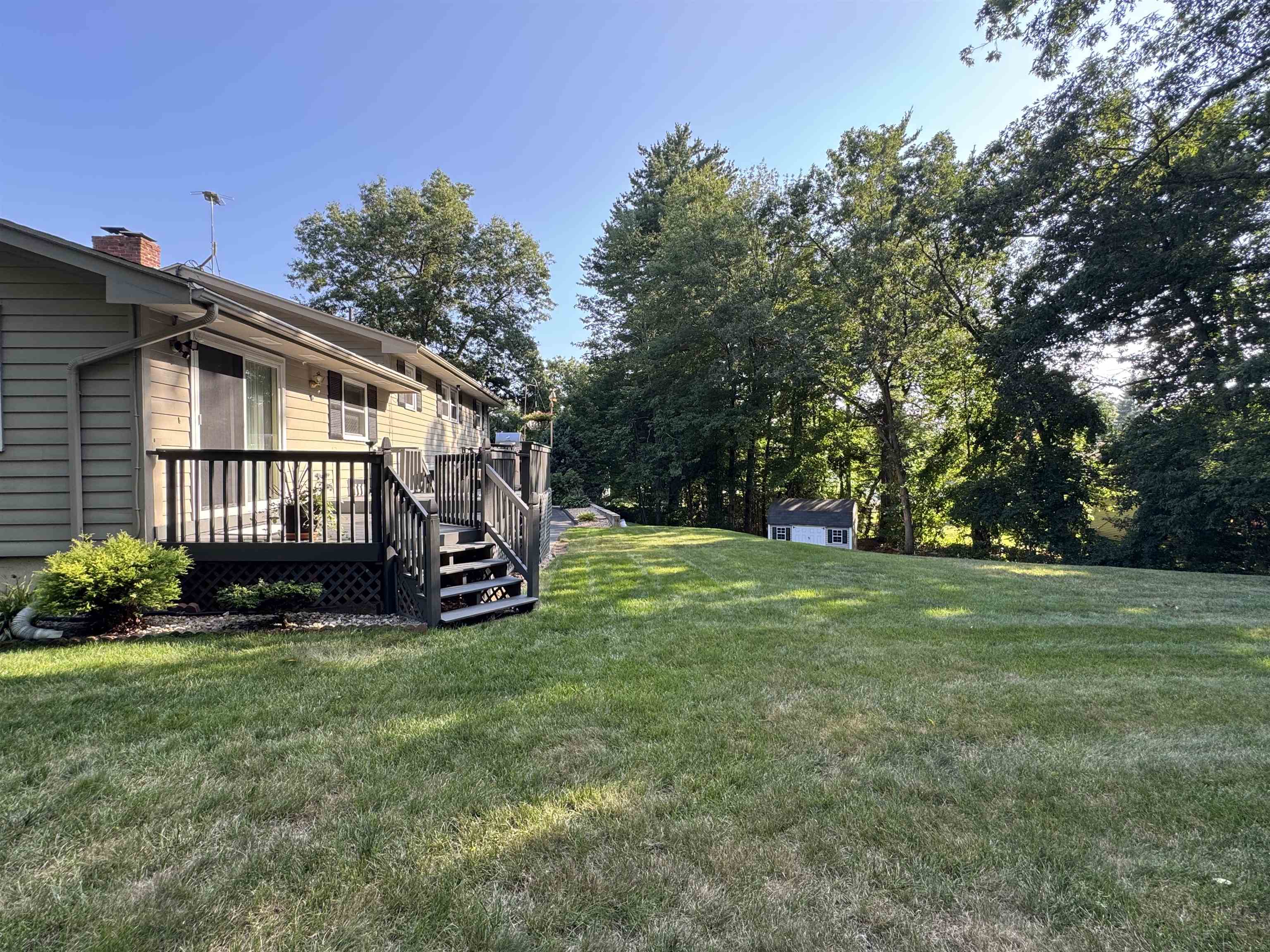 main property photo 48