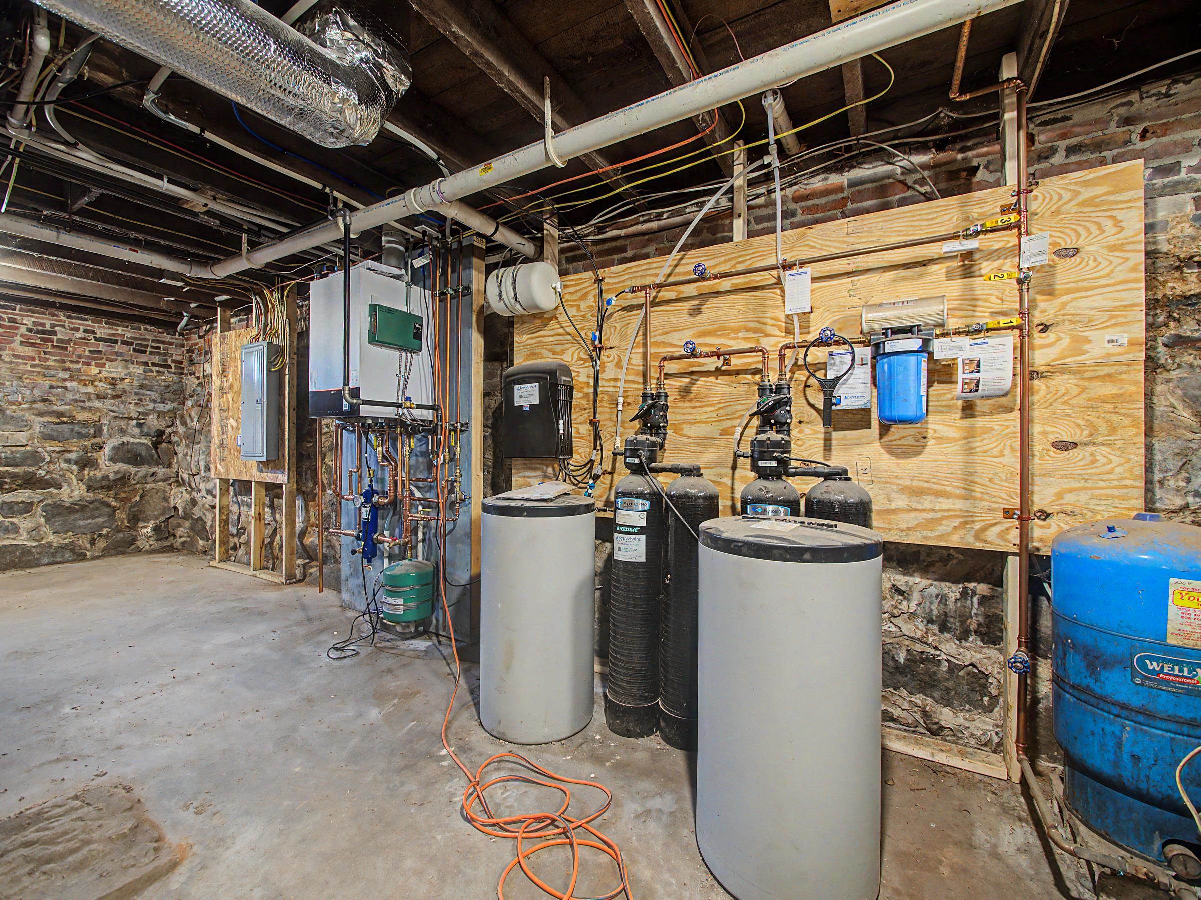 main property photo 42