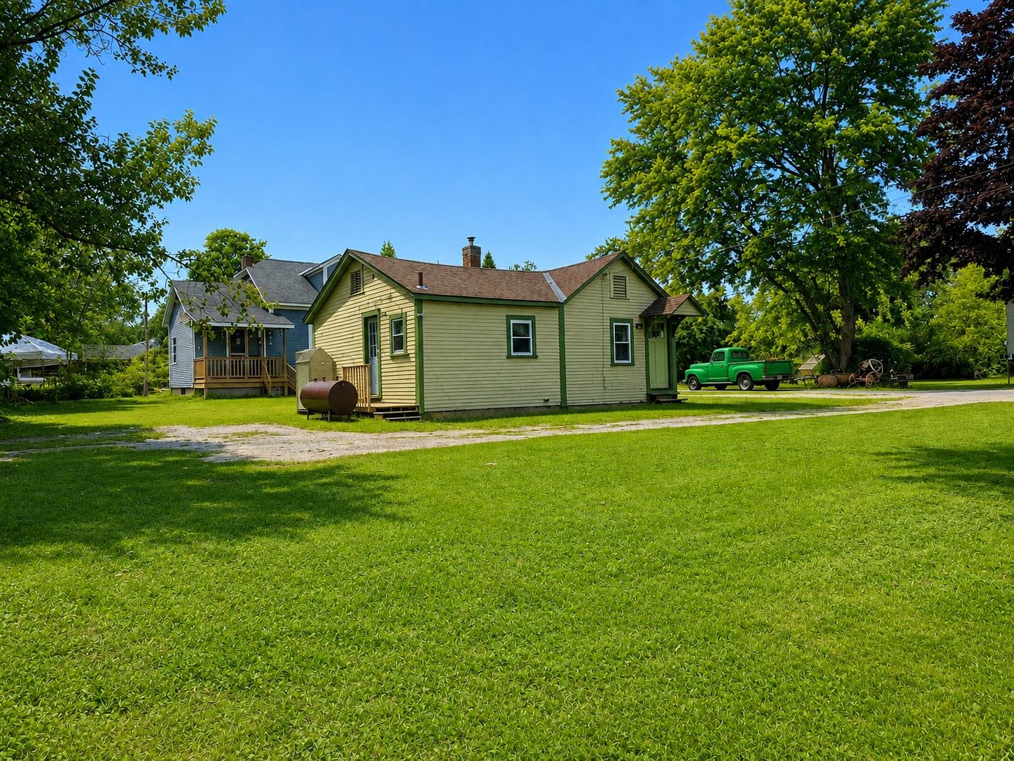 main property photo 3