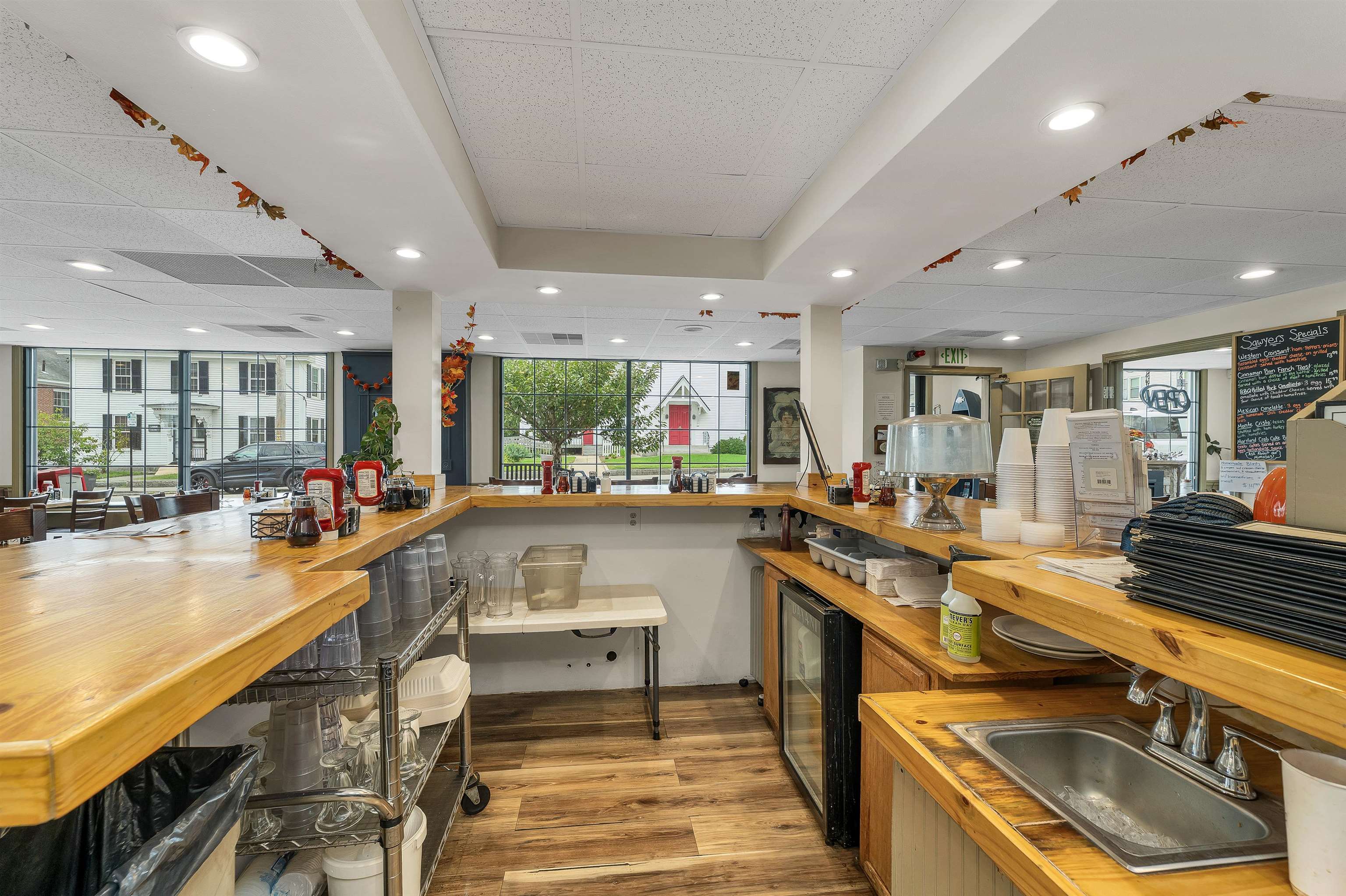 main property photo 14
