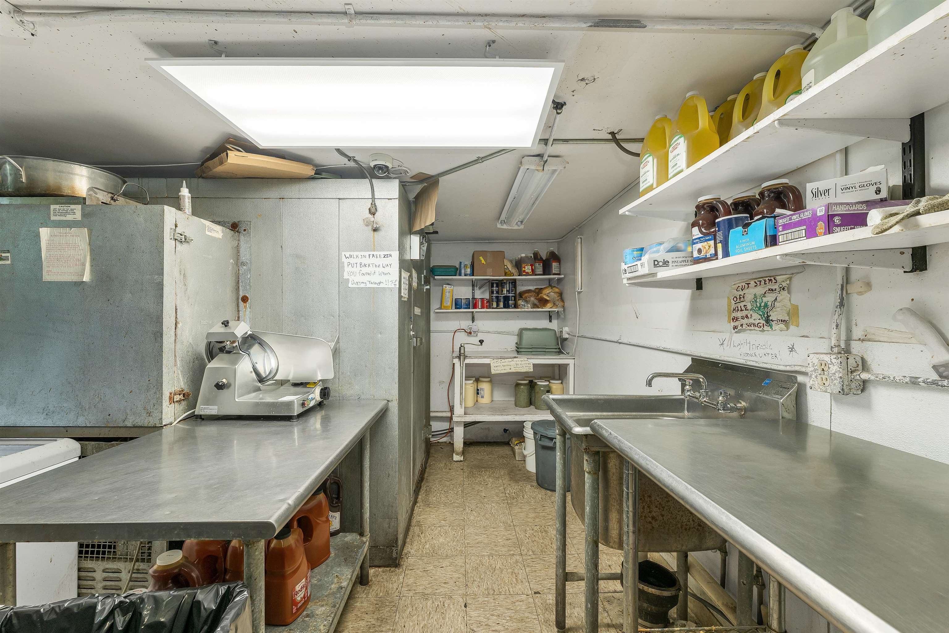 main property photo 35