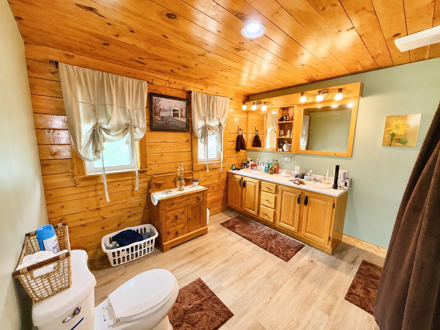 main property photo 18