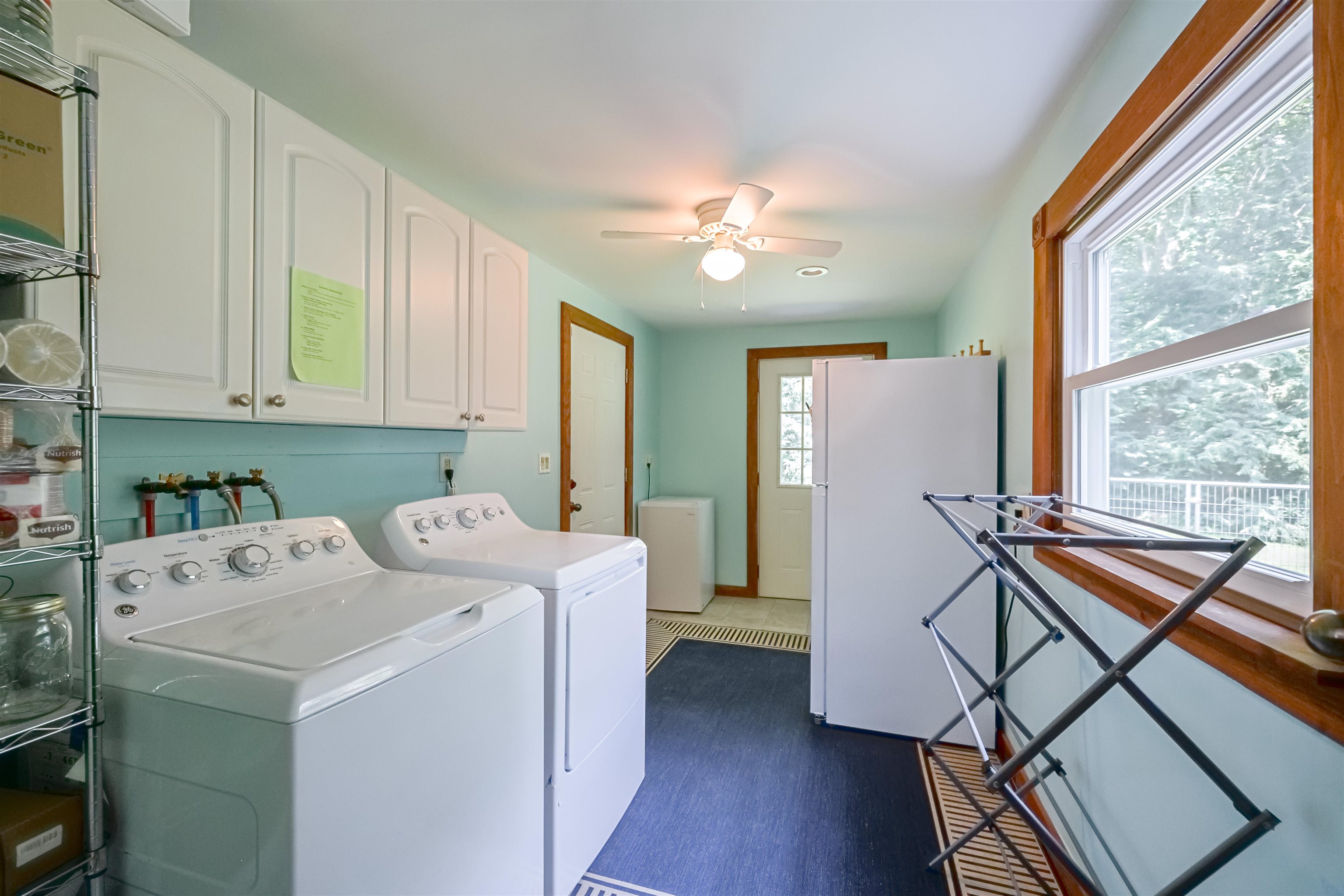 main property photo 50