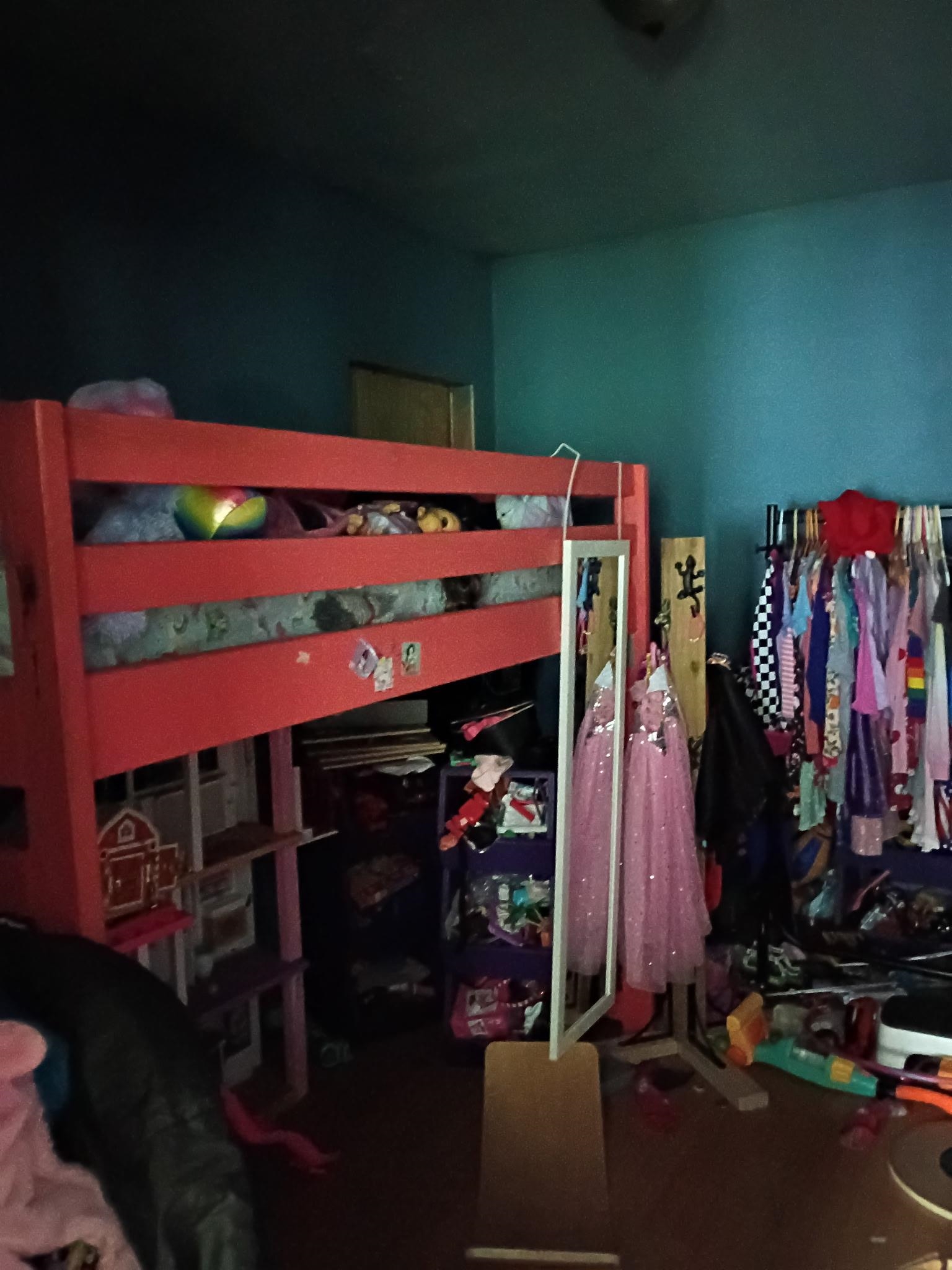main property photo 13
