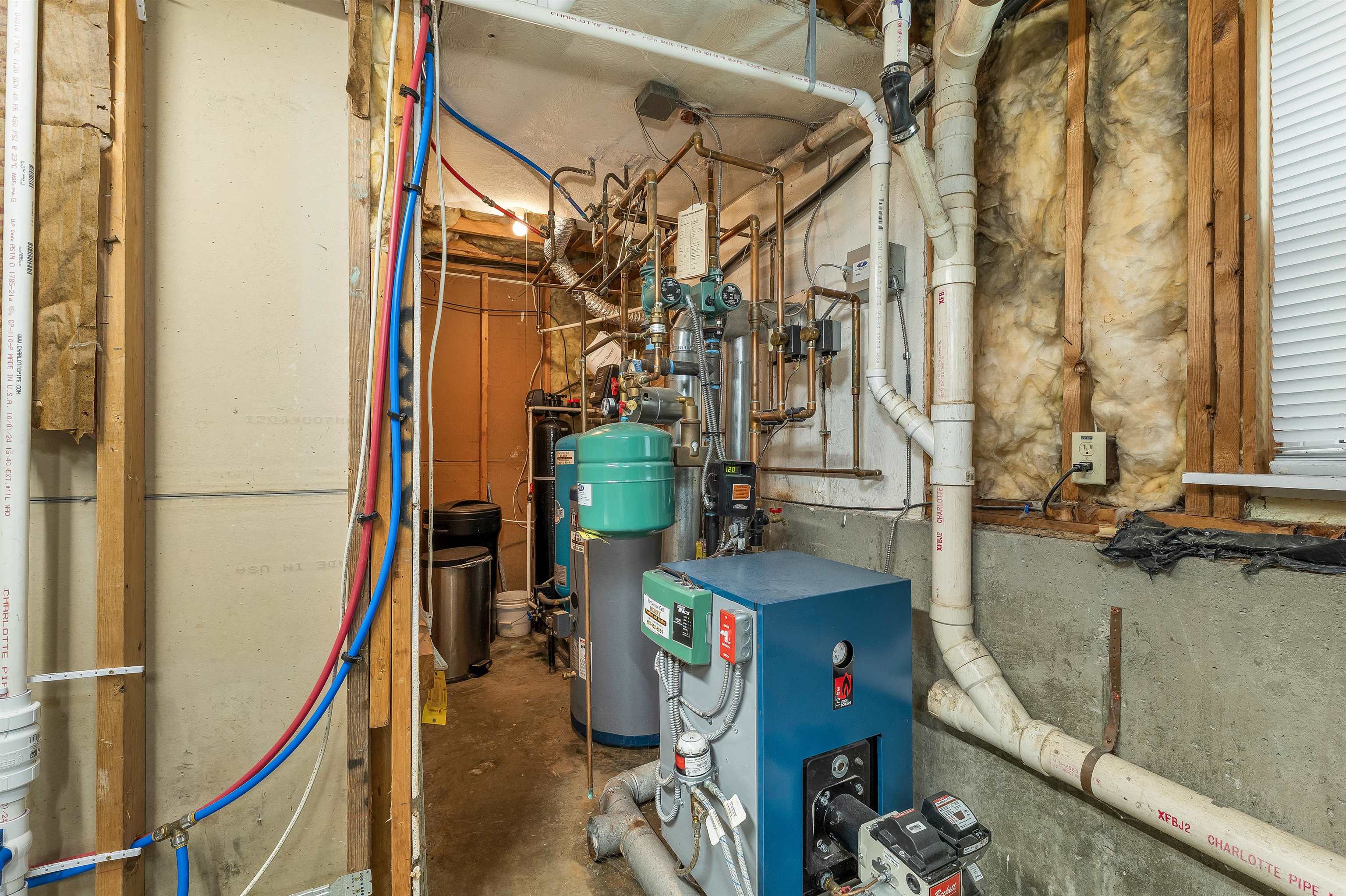 main property photo 25