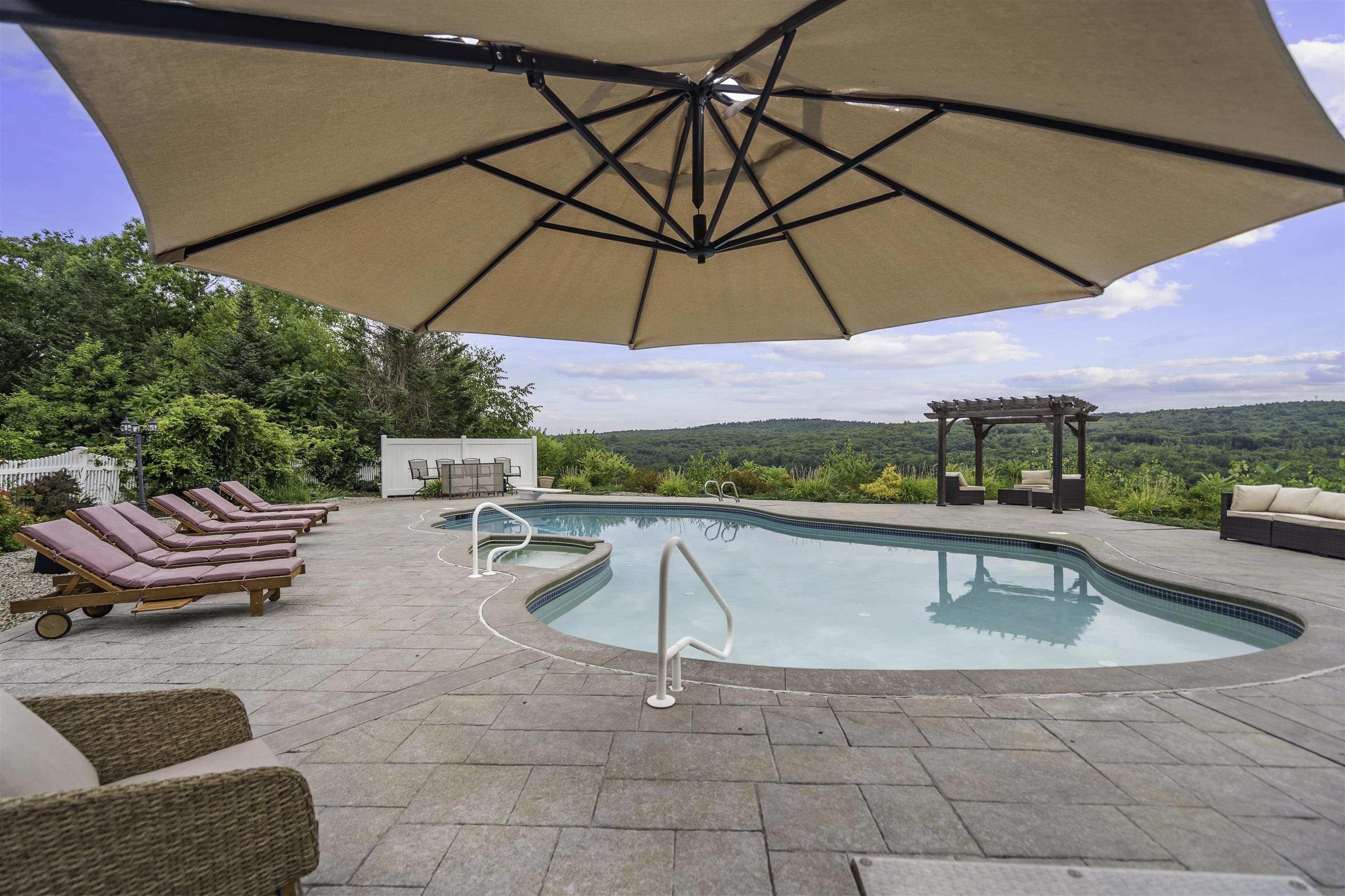 main property photo 49