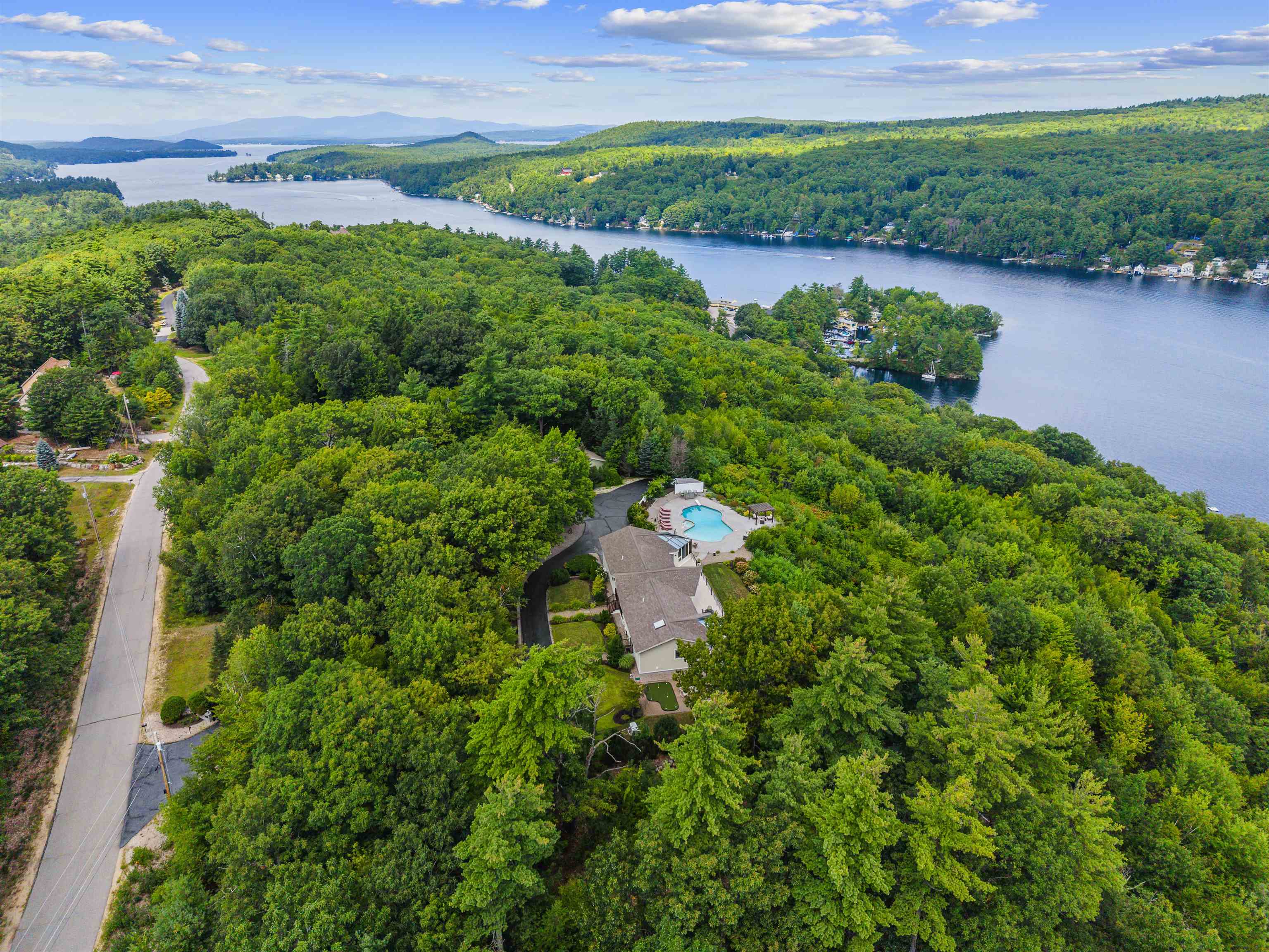 main property photo 50