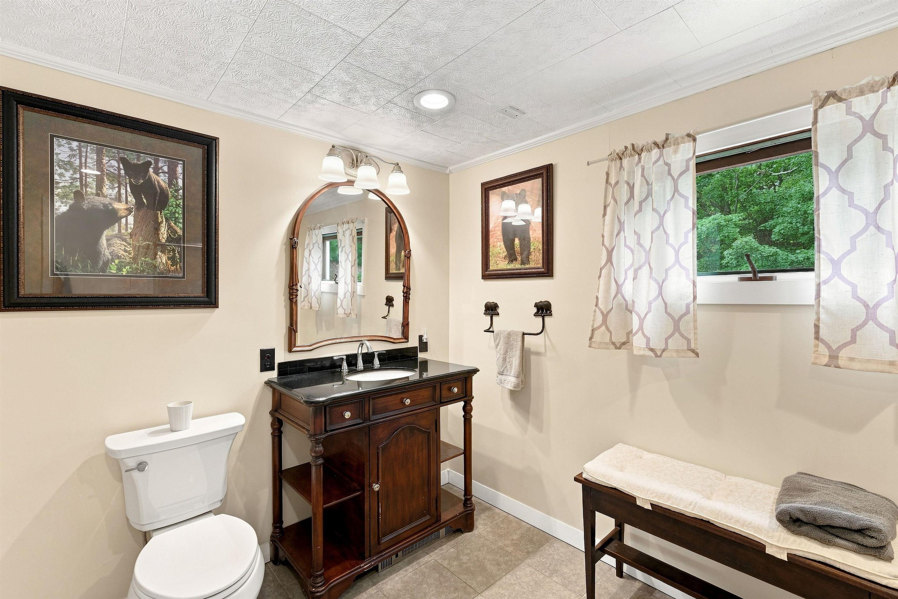 main property photo 36