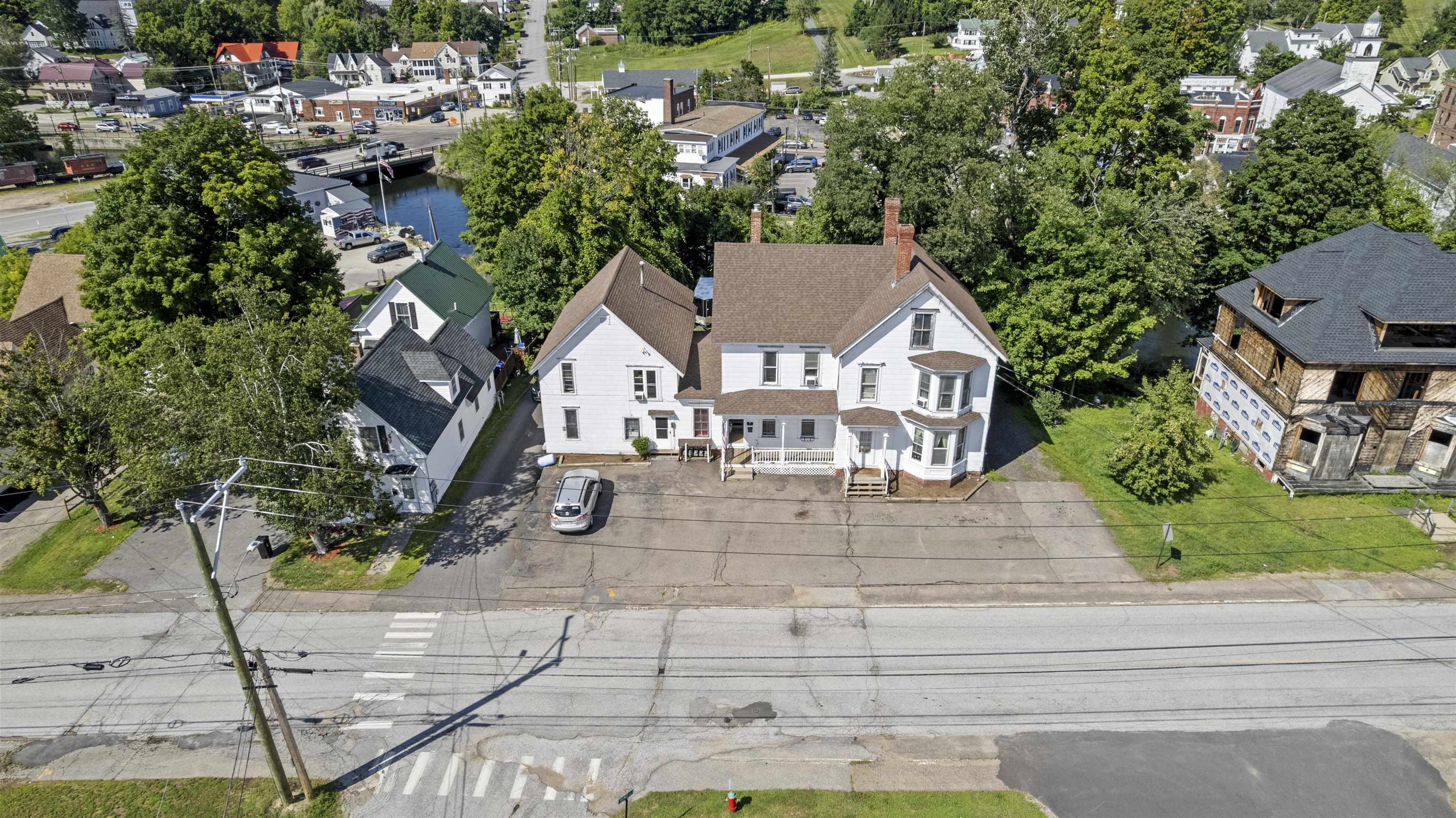 main property photo 43