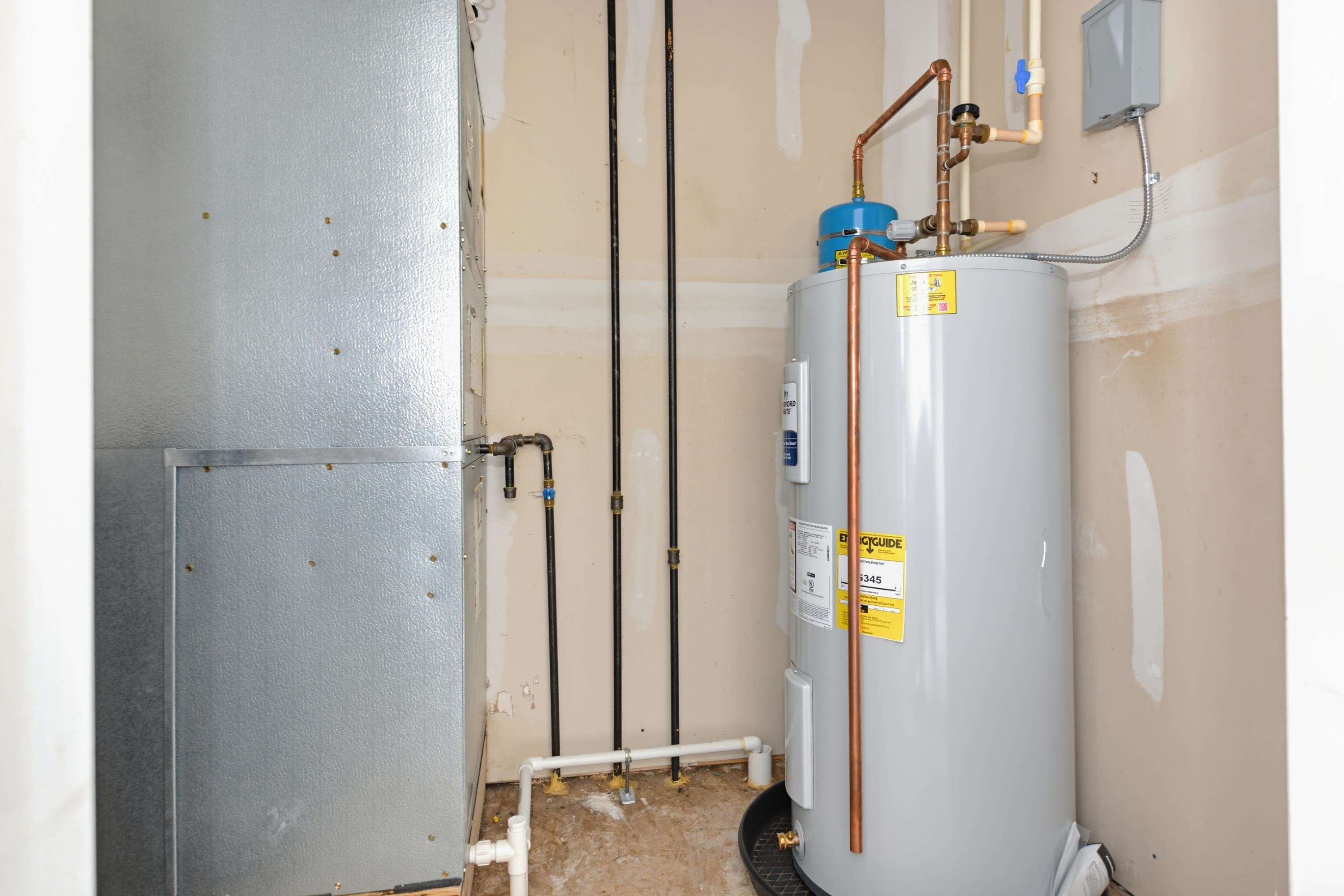 main property photo 26