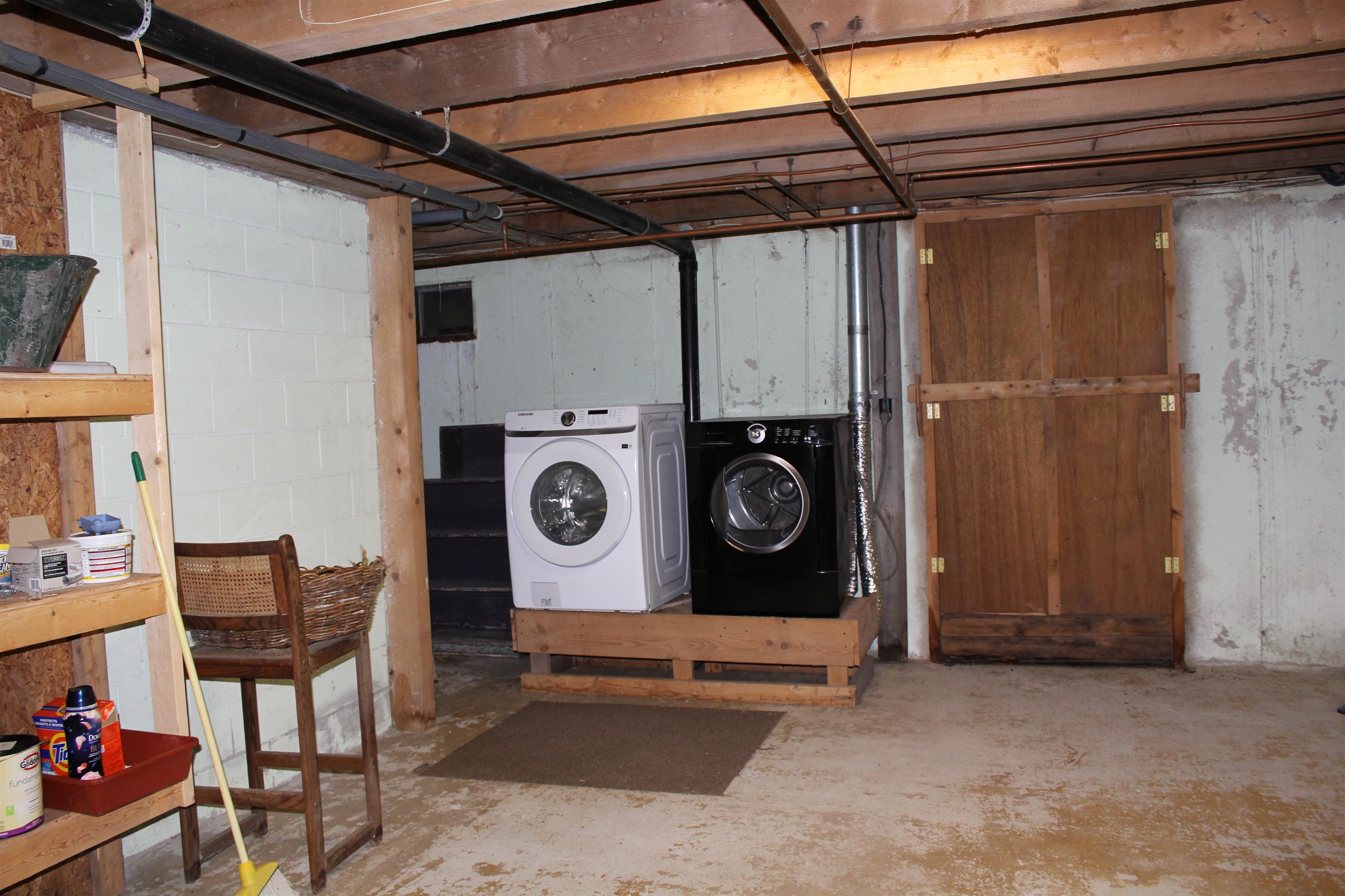 main property photo 43