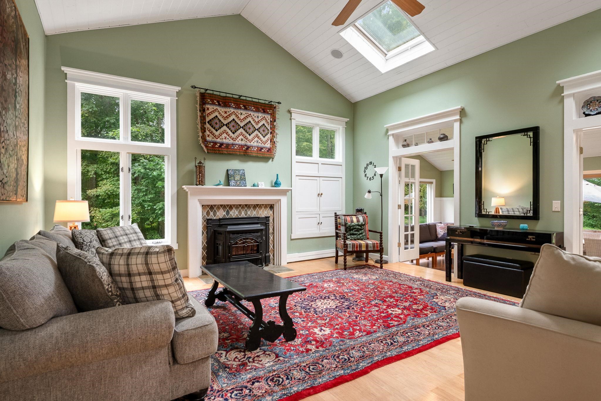 main property photo 17