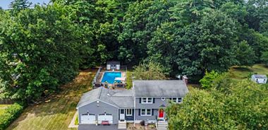 image of property with 4 Bed | 2 Bath | 2,052 Sqft