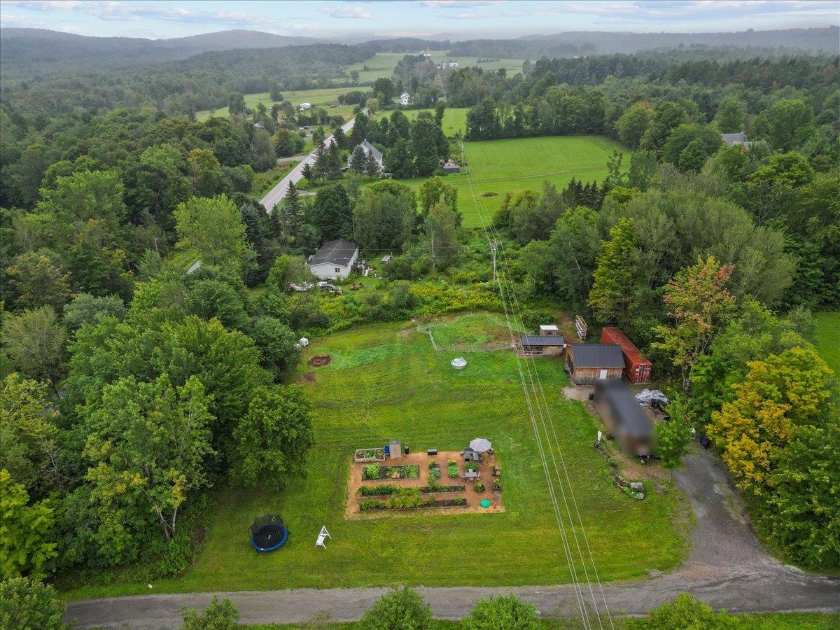 main property photo 40