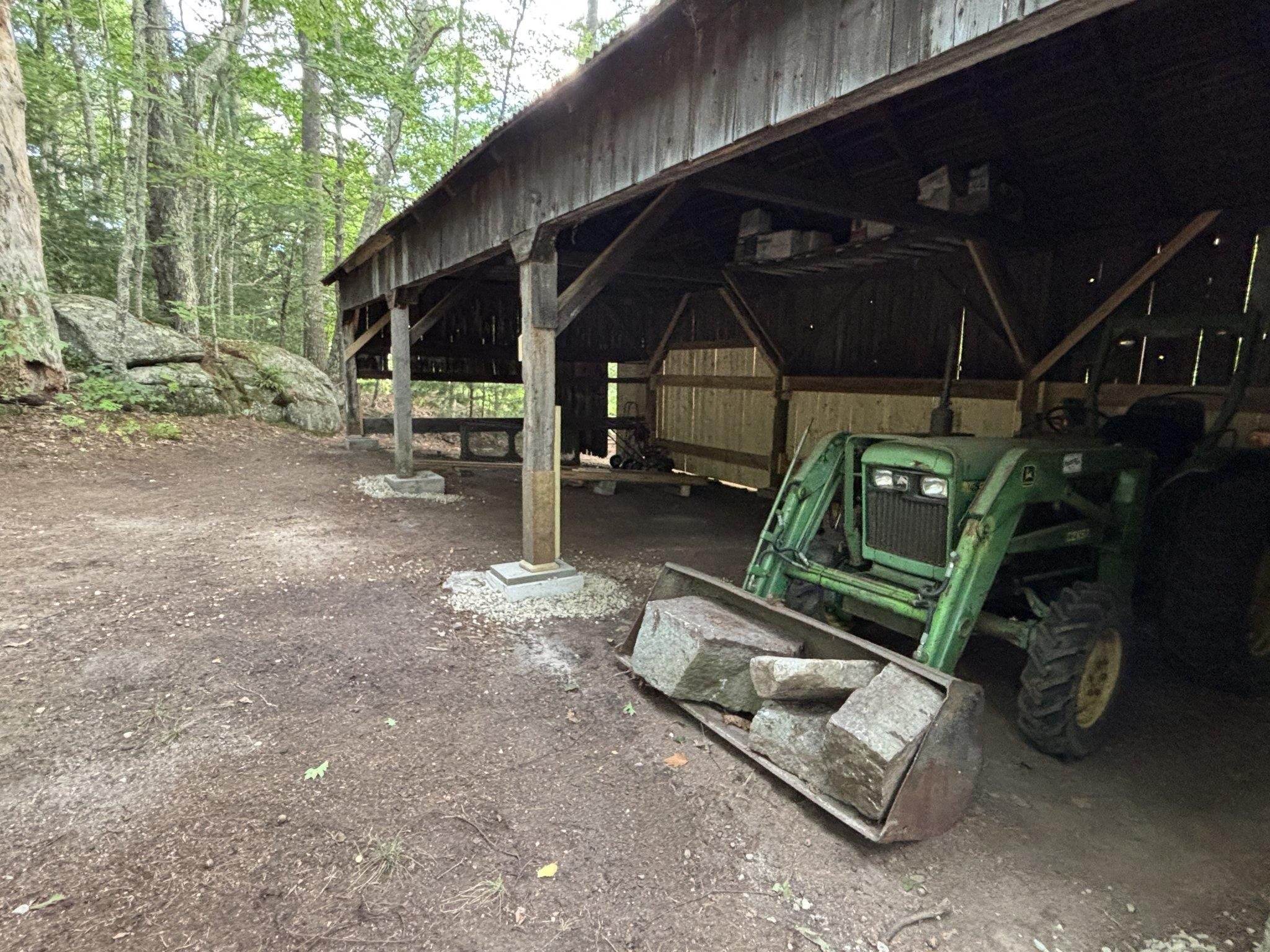 main property photo 14