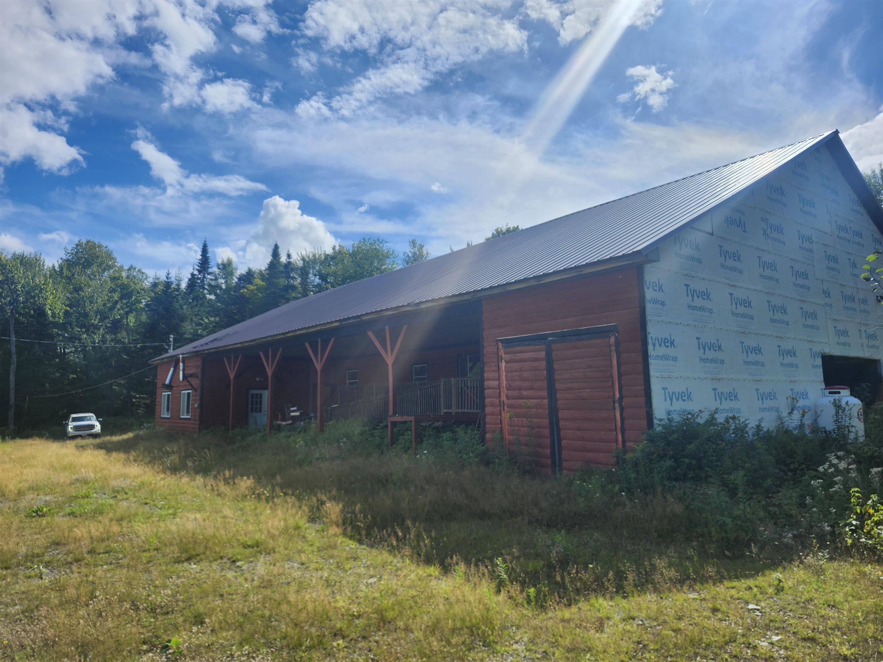 main property photo 6
