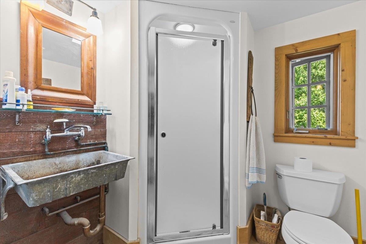 main property photo 51