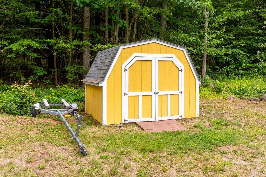 main property photo 46