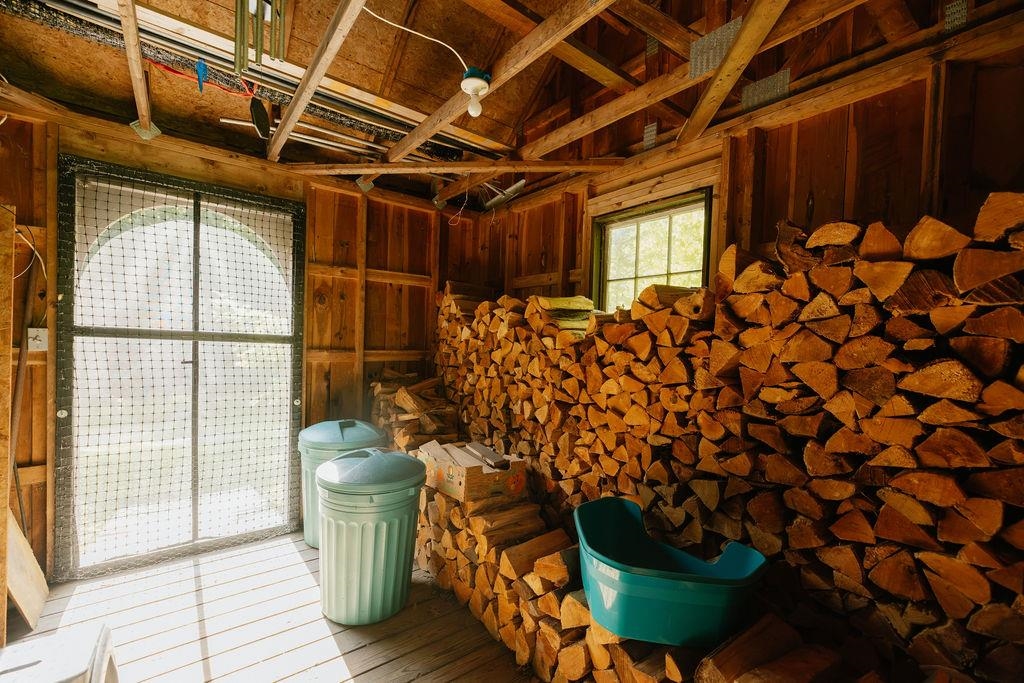 main property photo 58