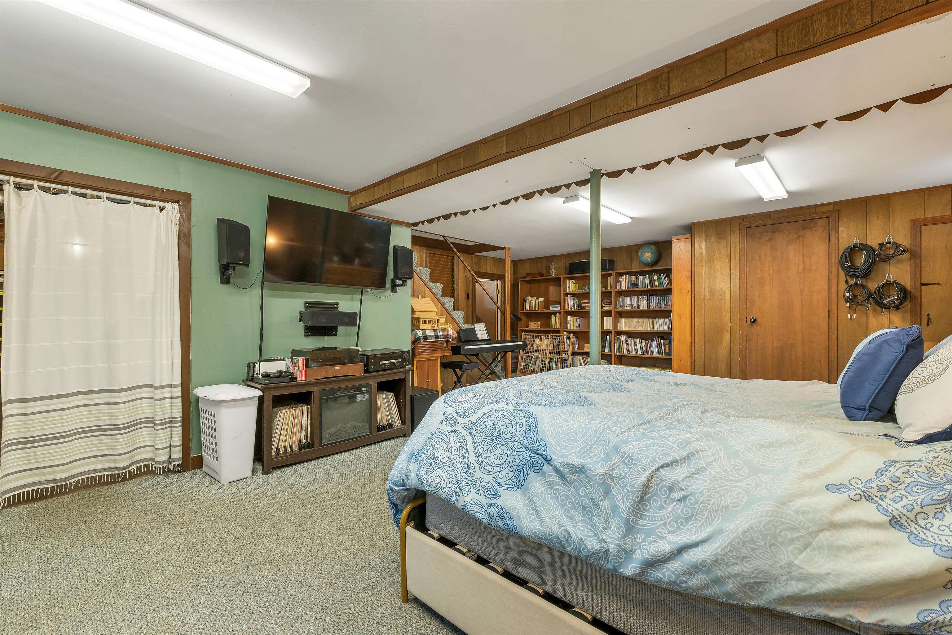 main property photo 53