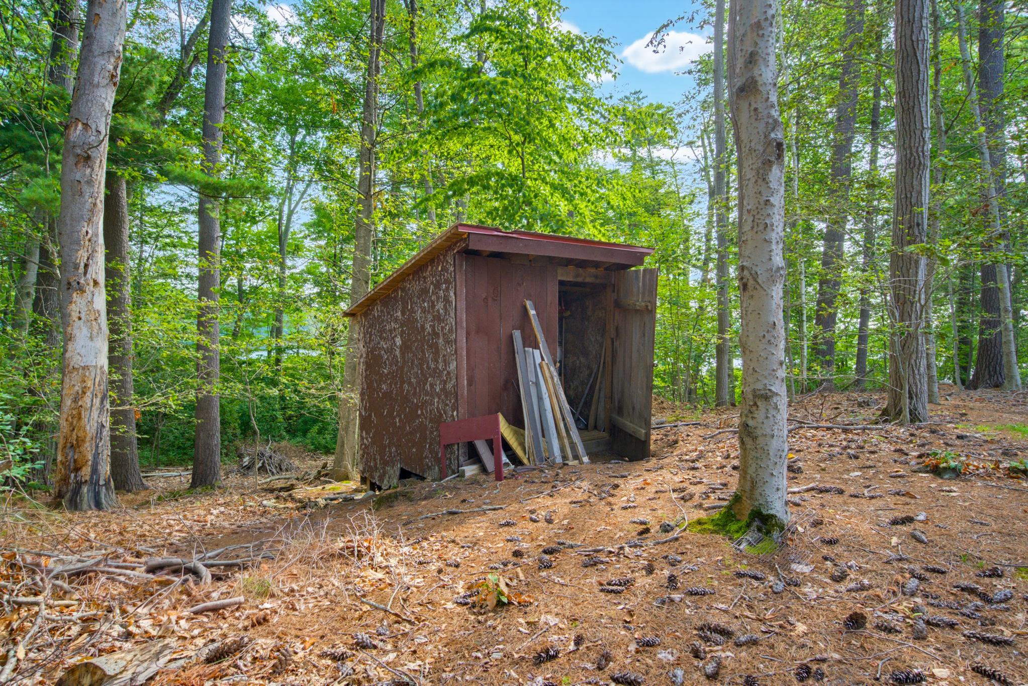 main property photo 37