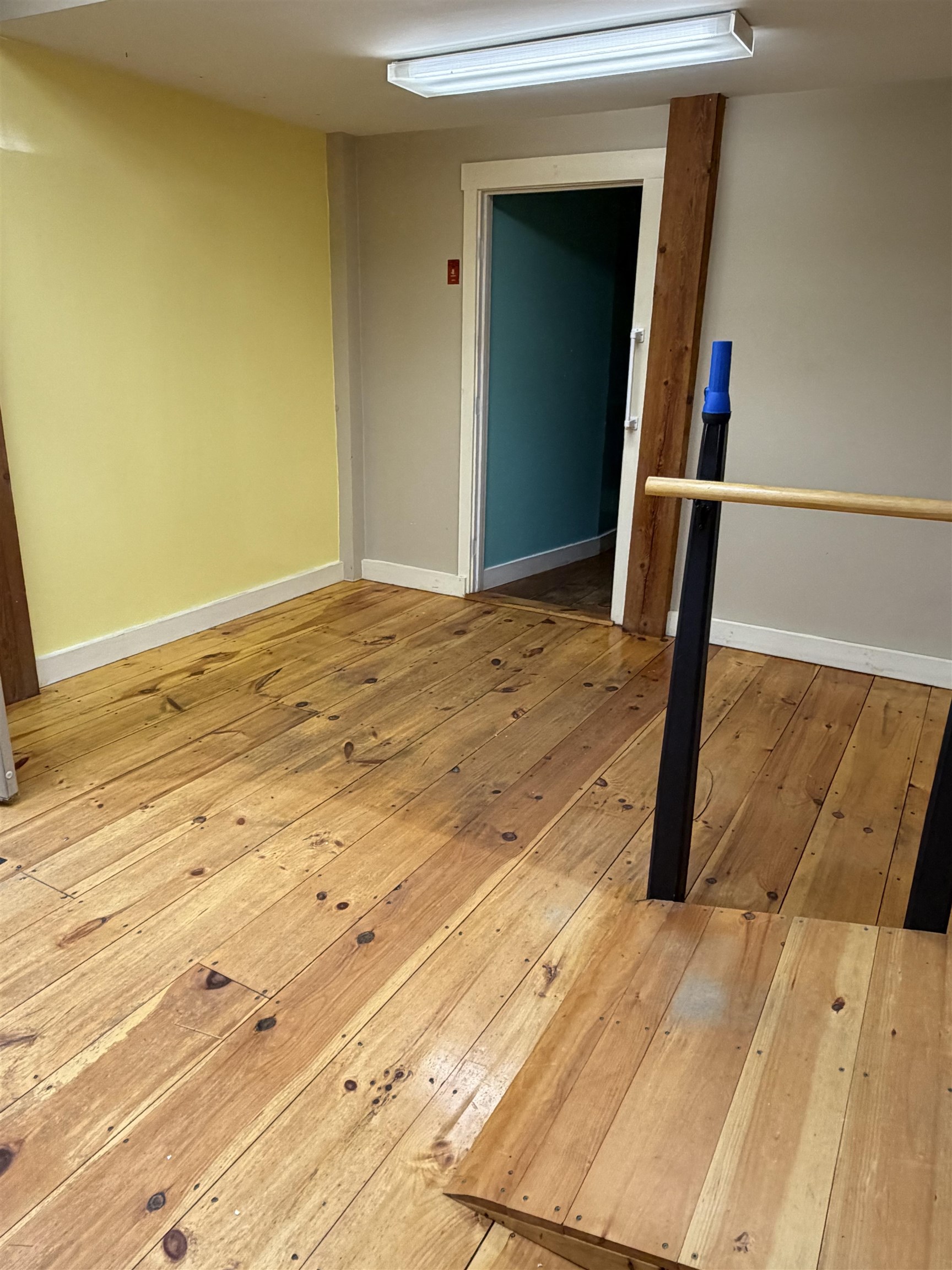 main property photo 5