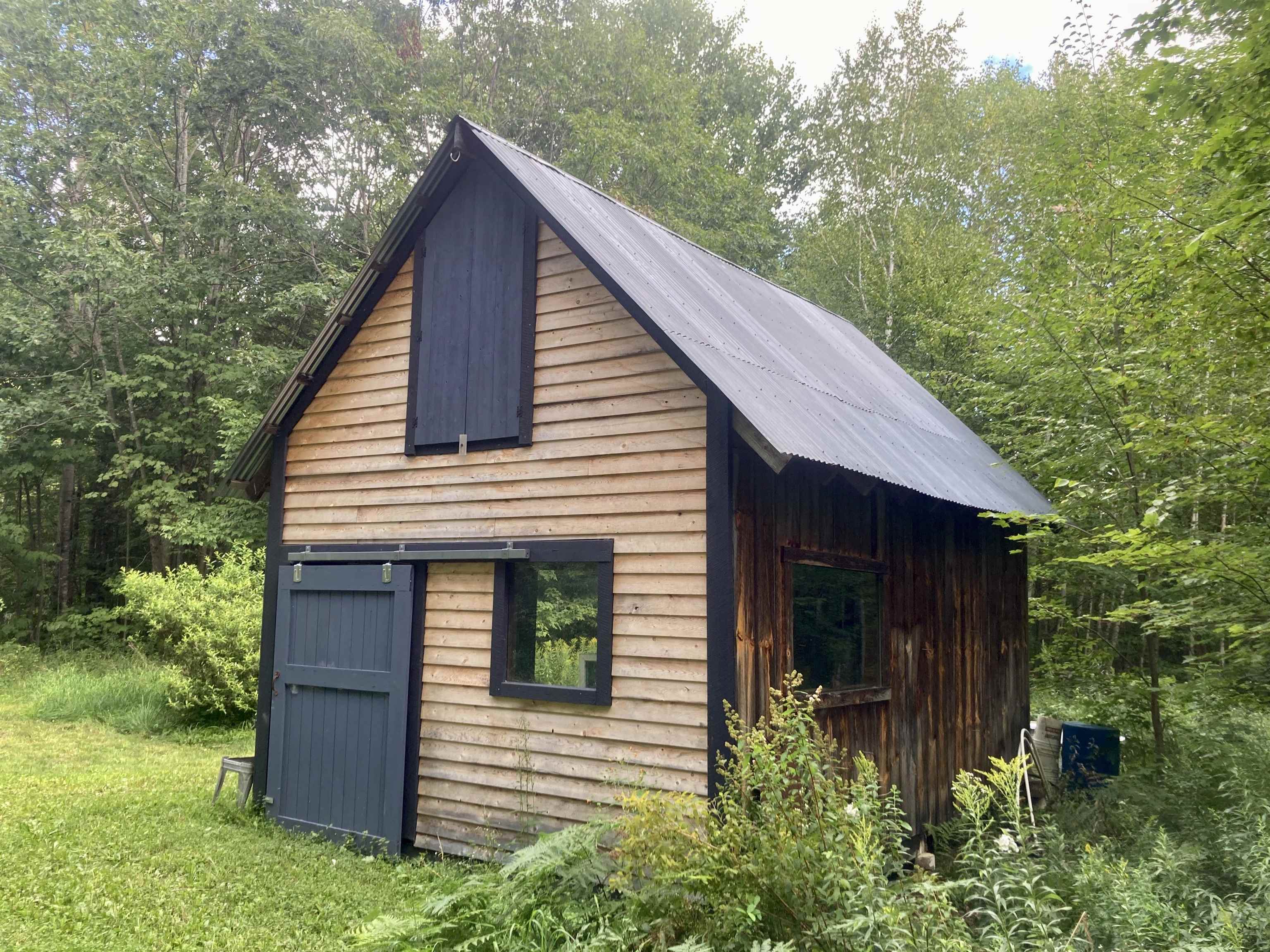 main property photo 50