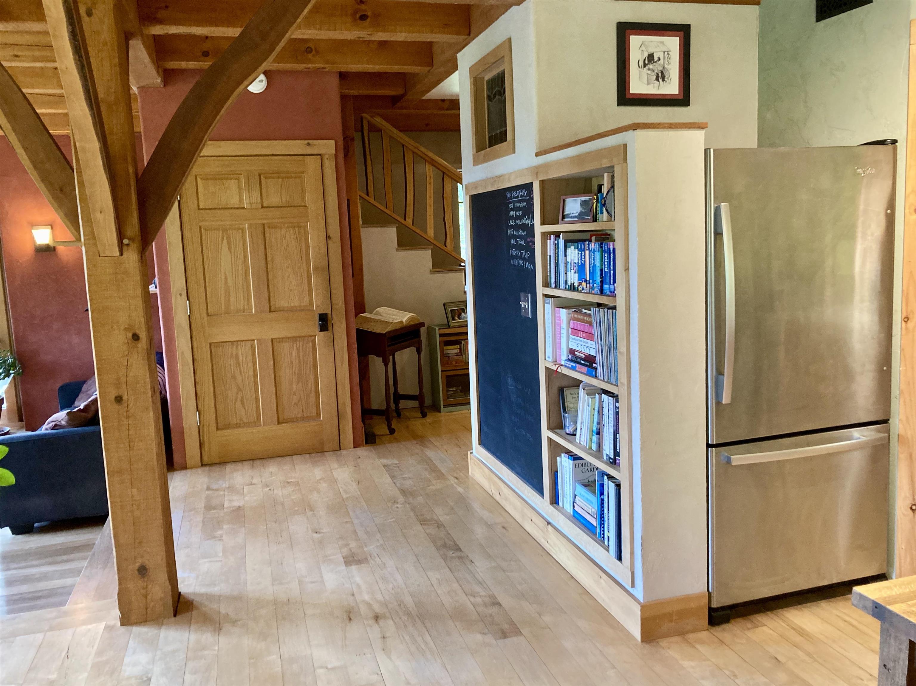 main property photo 9