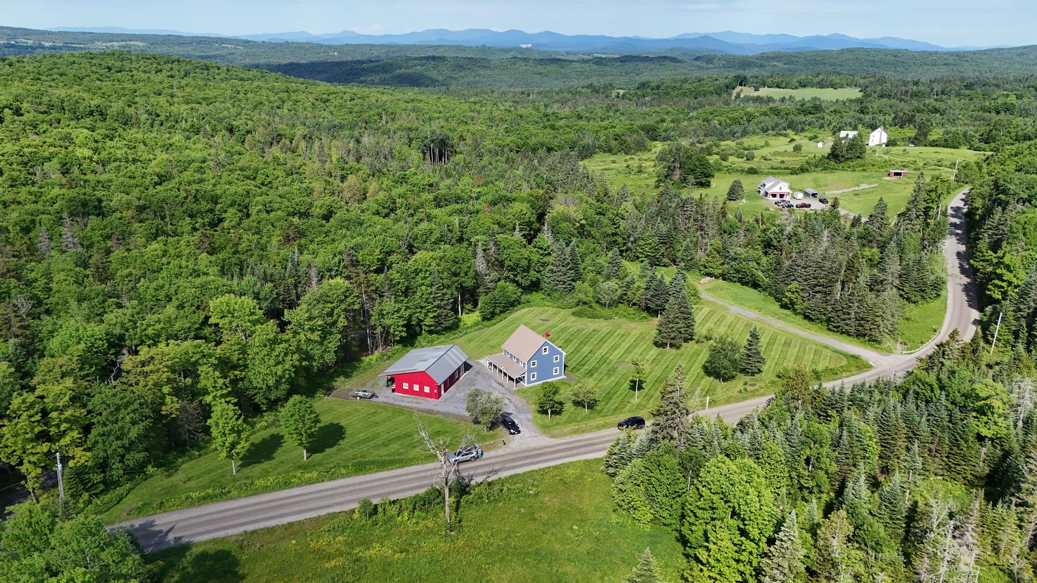 main property photo 6