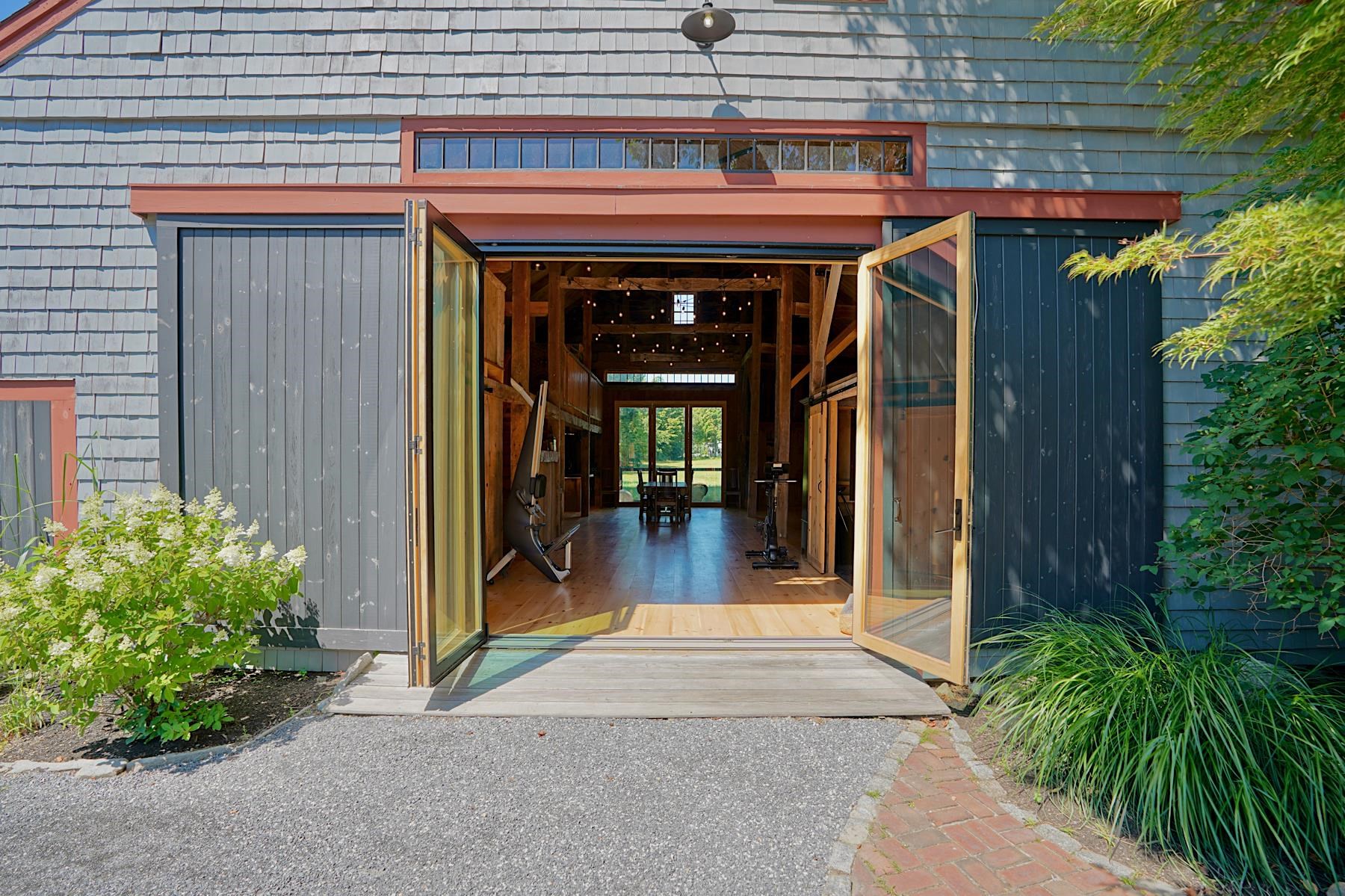 main property photo 43