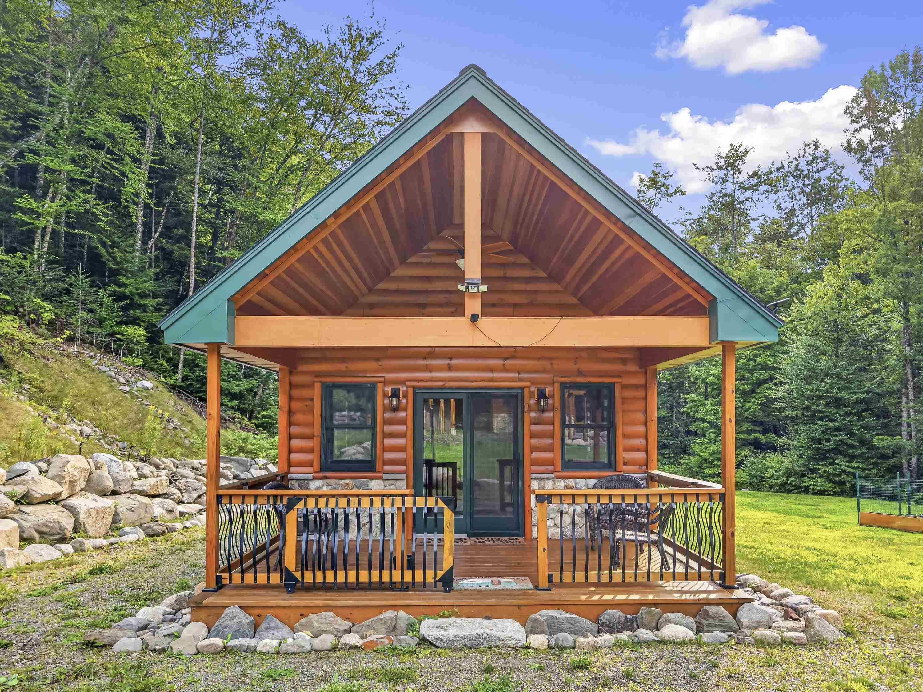 main property photo 33