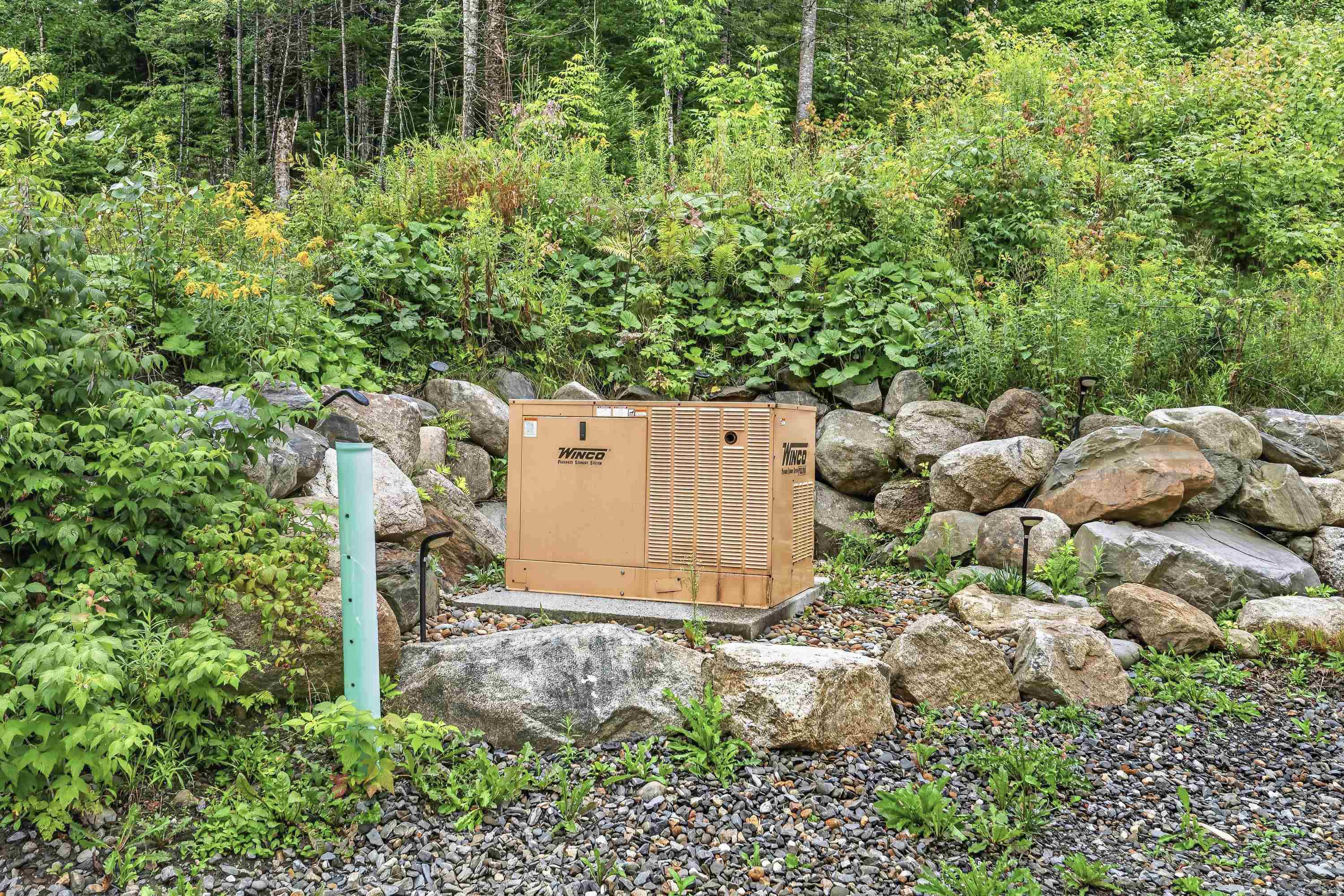 main property photo 41