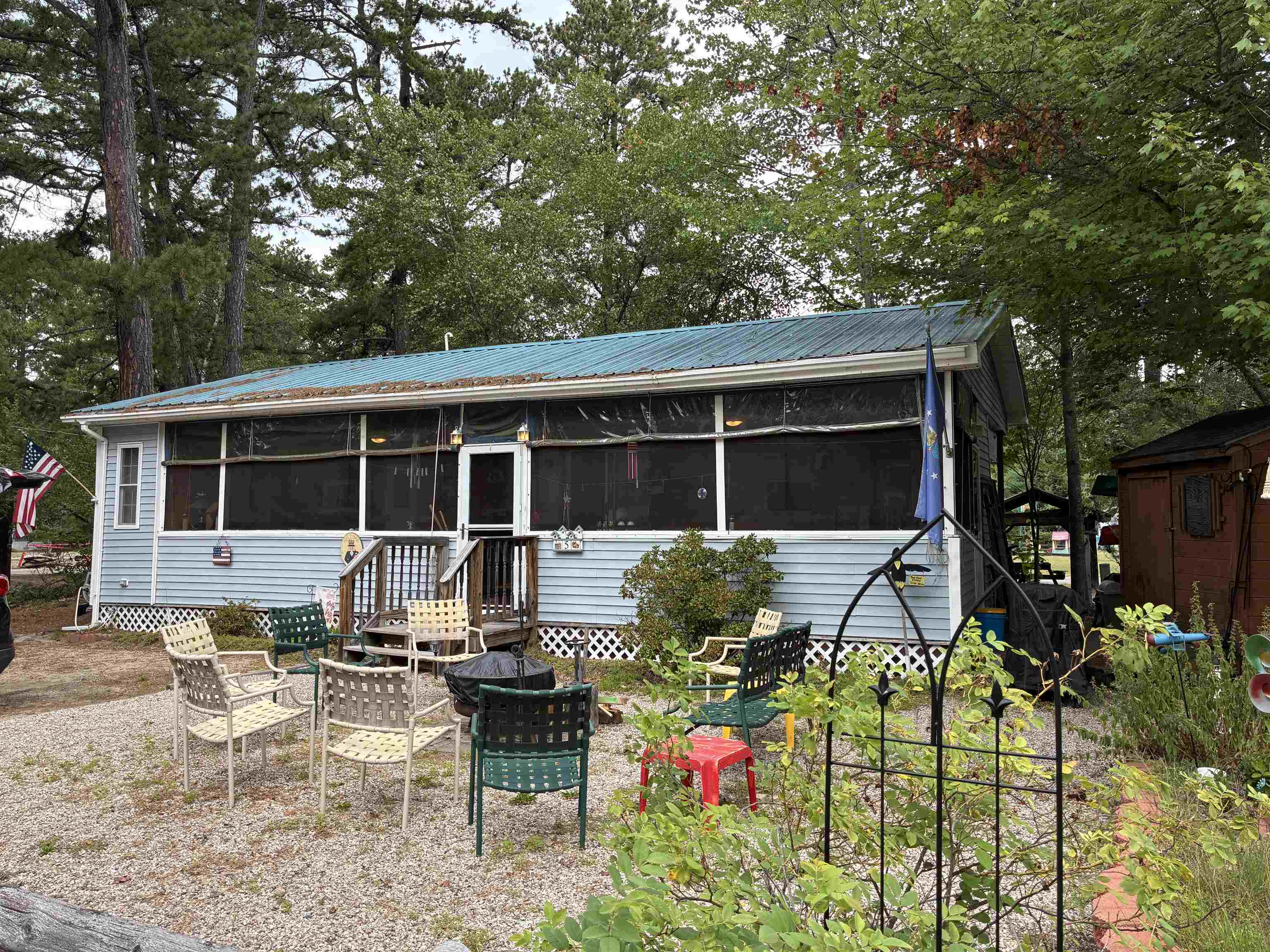 main property photo 28