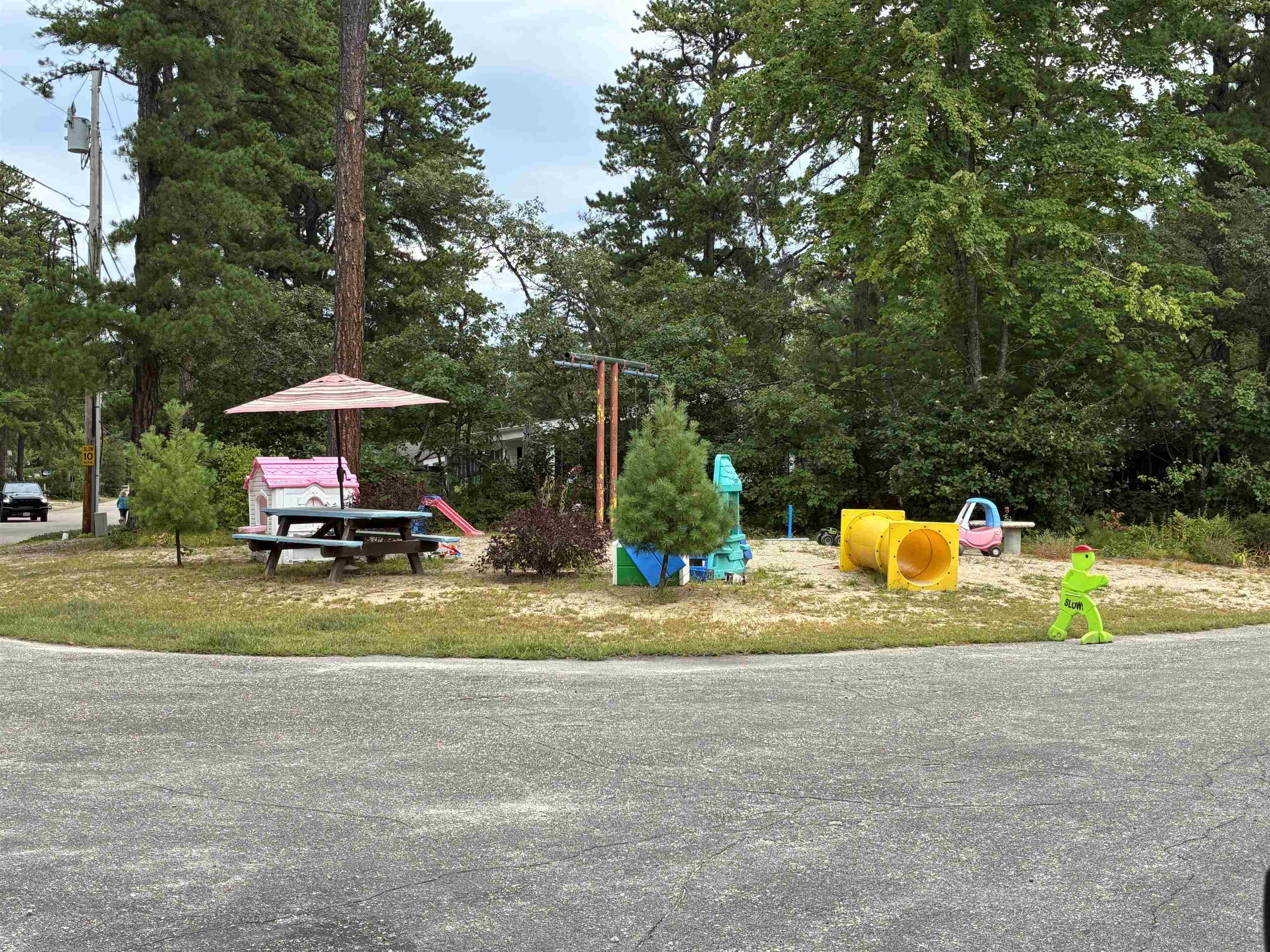 main property photo 51