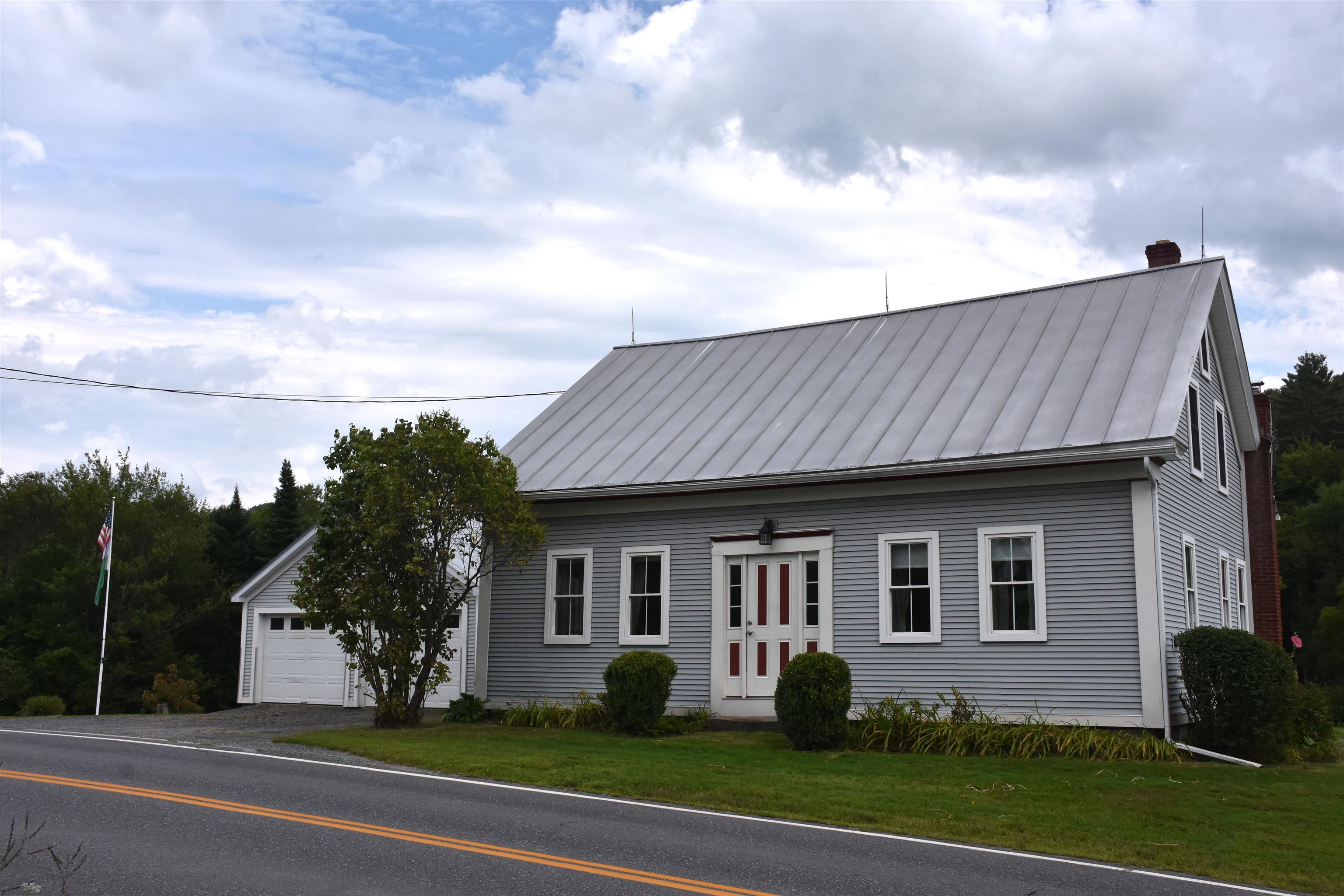 main property photo 47